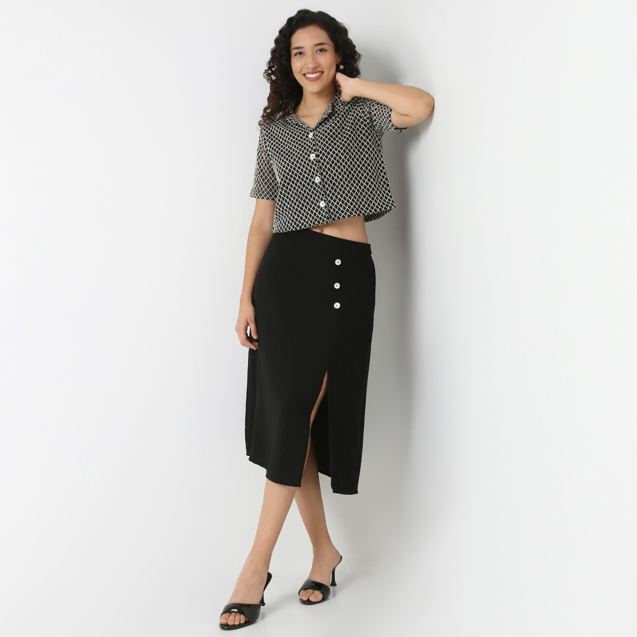 Straigh Fit High Rise Slit Skirt