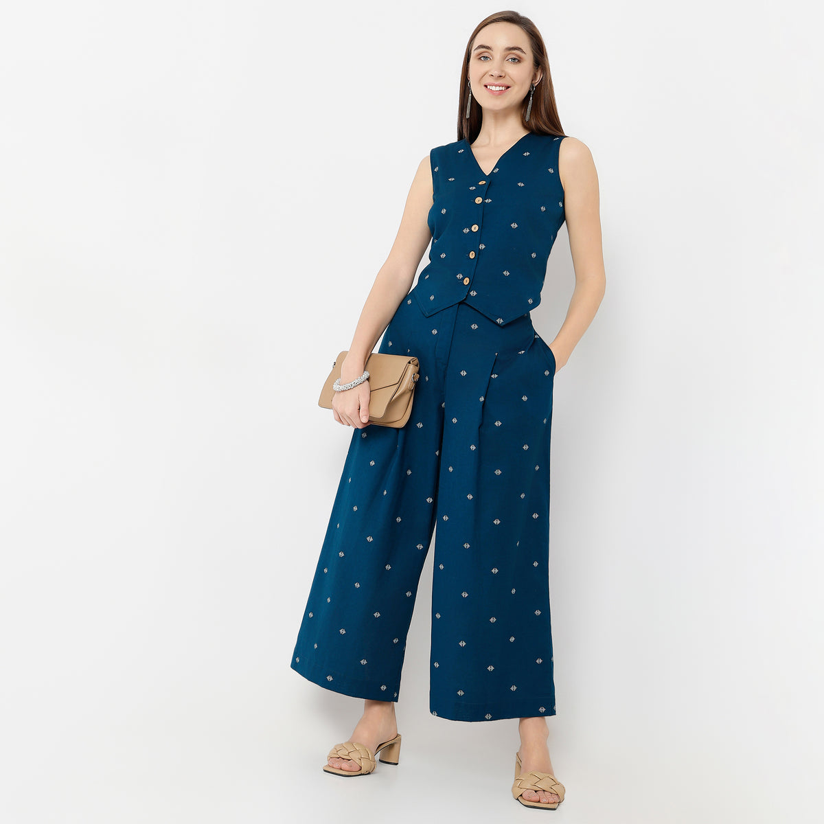Flare Fit Printed Ankle Length Mid Rise Pants