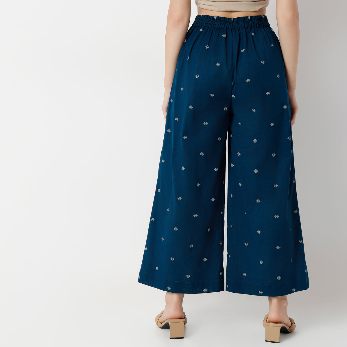 Flare Fit Printed Ankle Length Mid Rise Pants