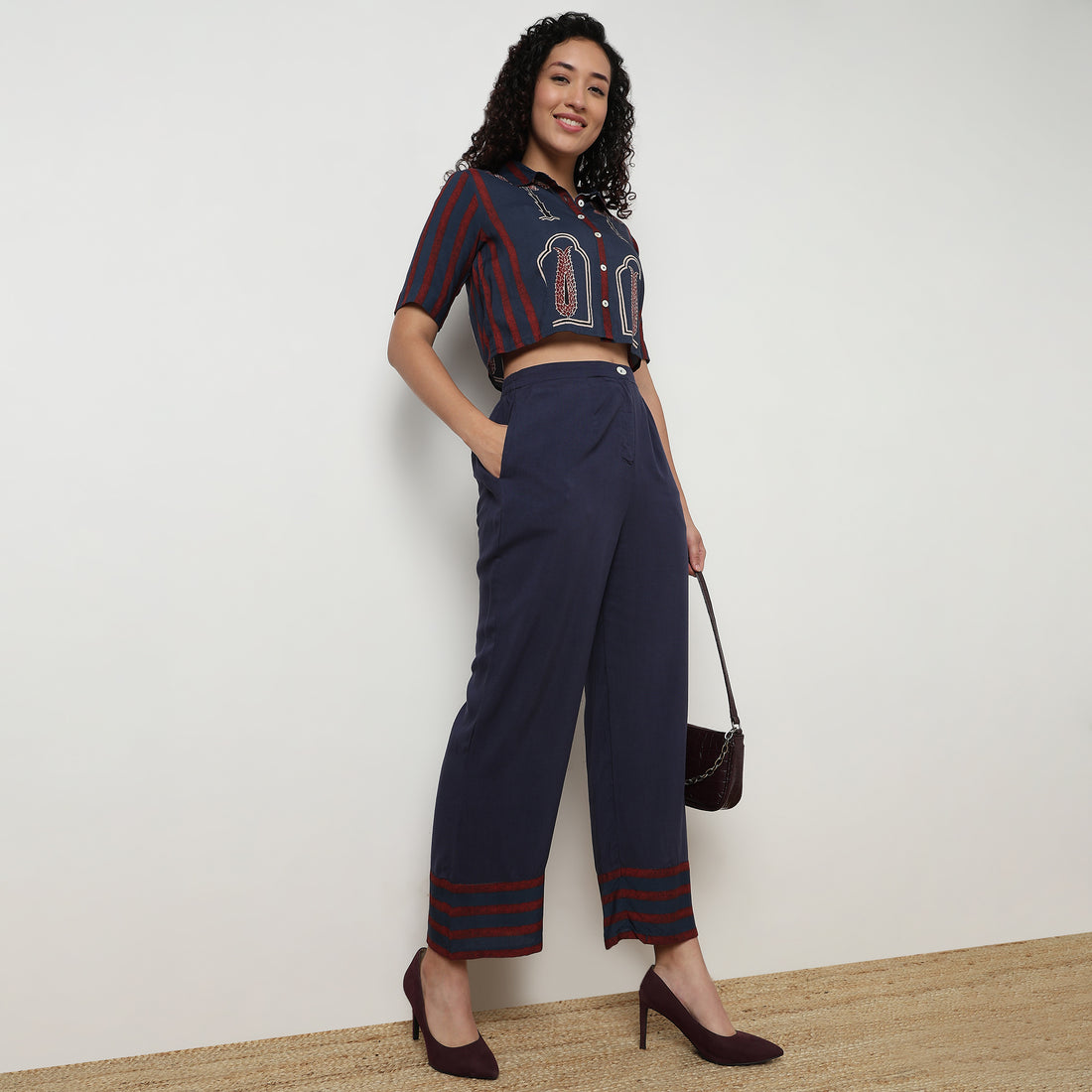 Buy Women Straight Fit Printed Full Length High Rise Pants  - Style Union