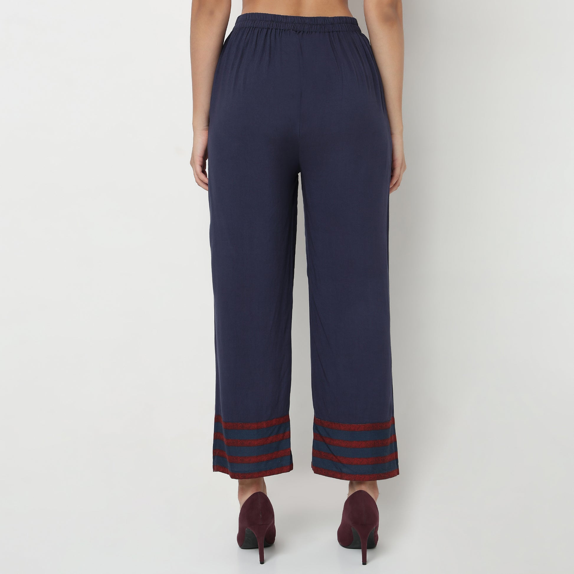 Buy Women Straight Fit Printed Full Length High Rise Pants  - Style Union