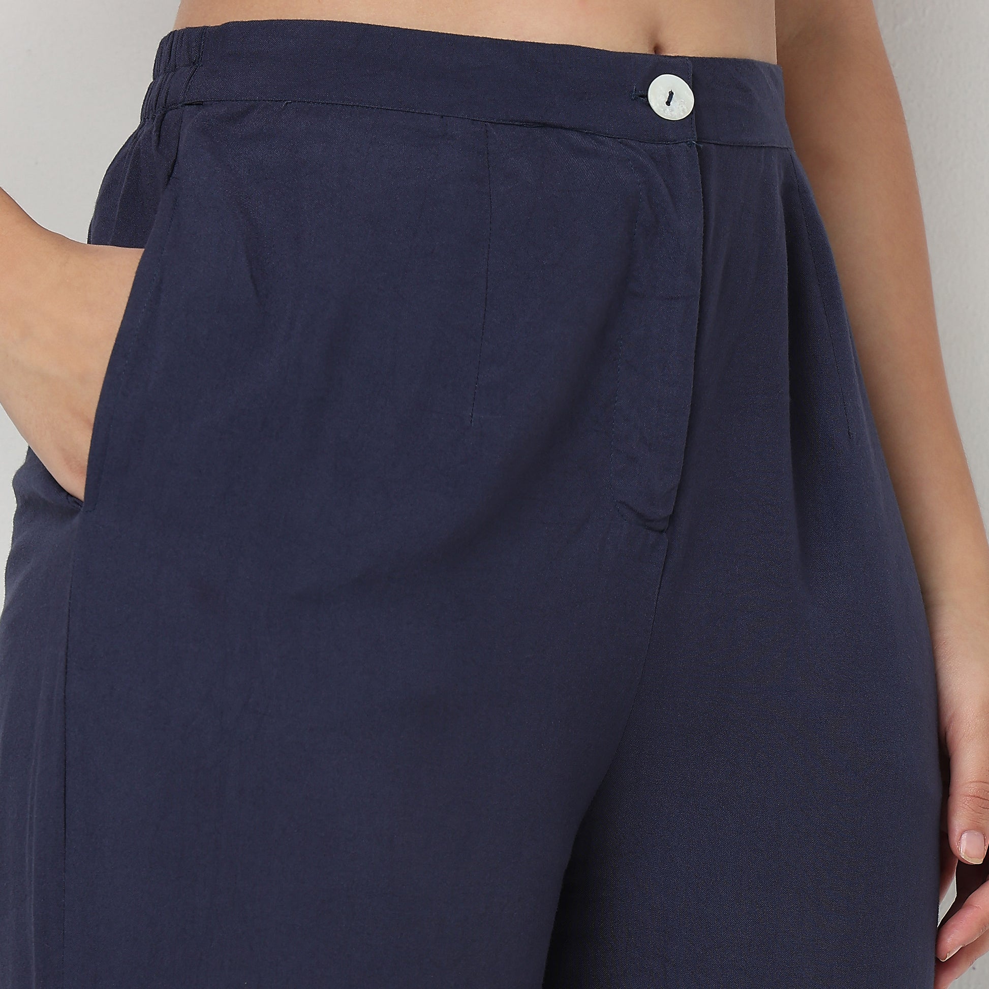 Buy Women Straight Fit Printed Full Length High Rise Pants  - Style Union