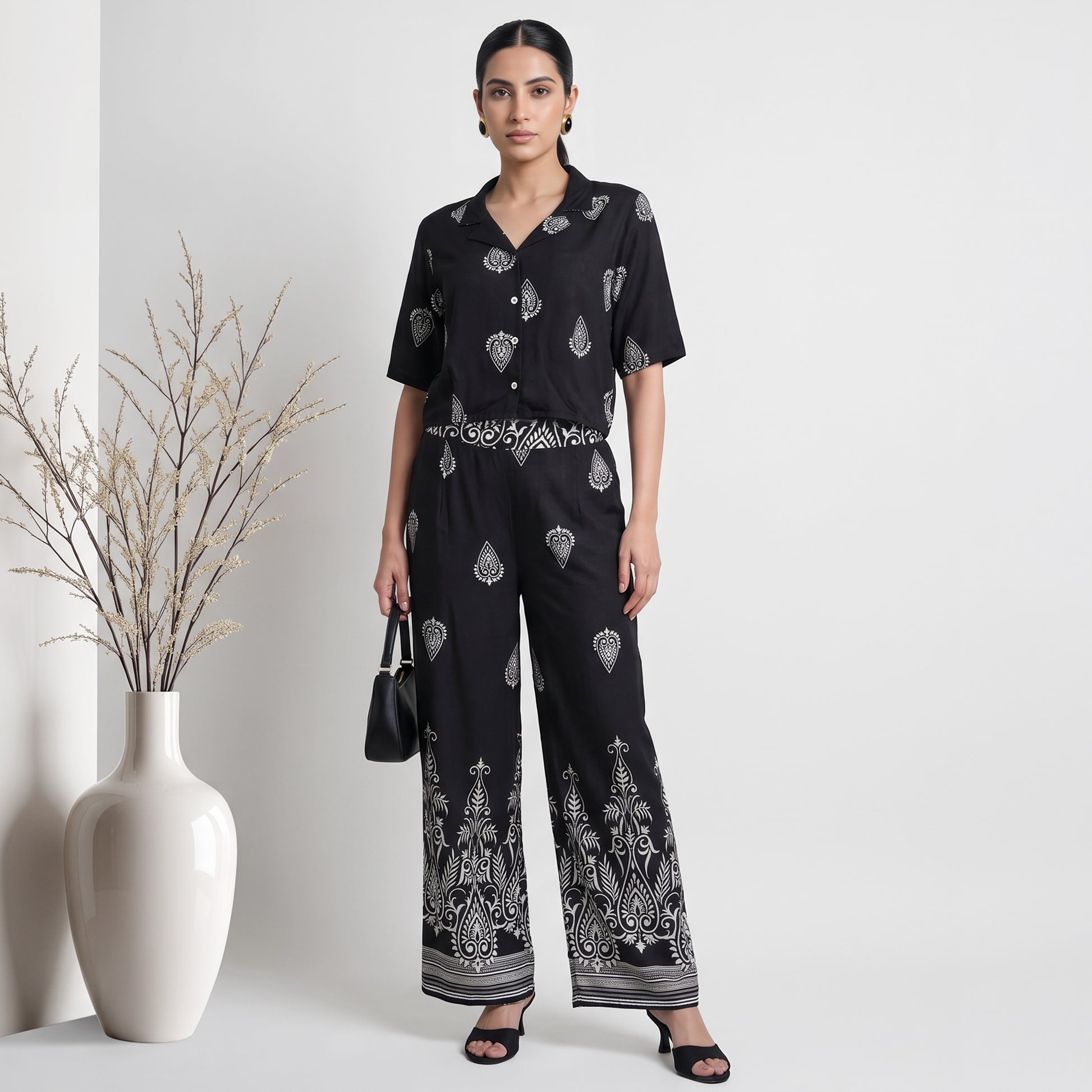 Printed Flared High Rise Pants