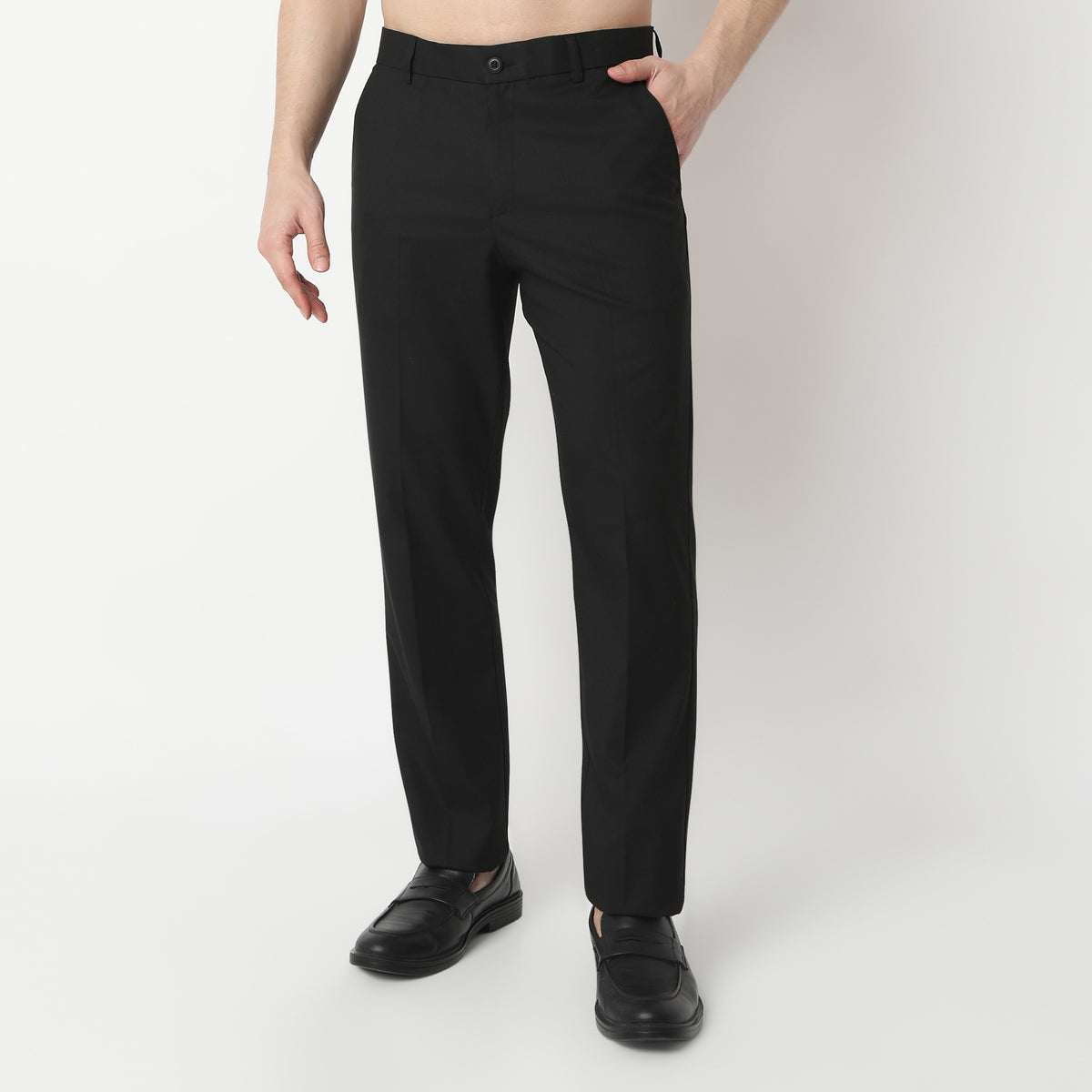 Regular Fit Solid Mid Rise Trousers