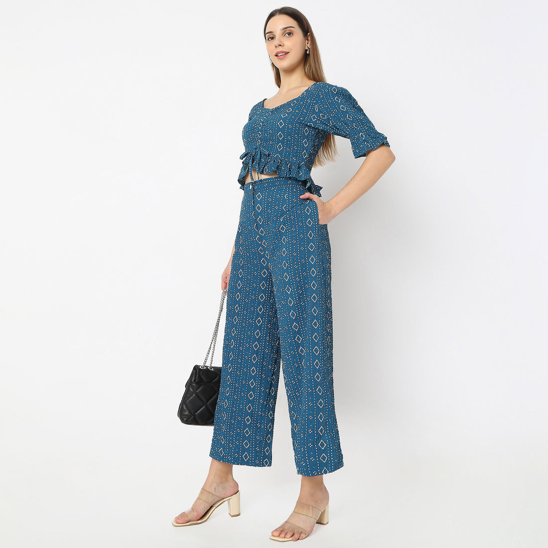 Flared V-Neck Bandhani Glam Printed Crop Top