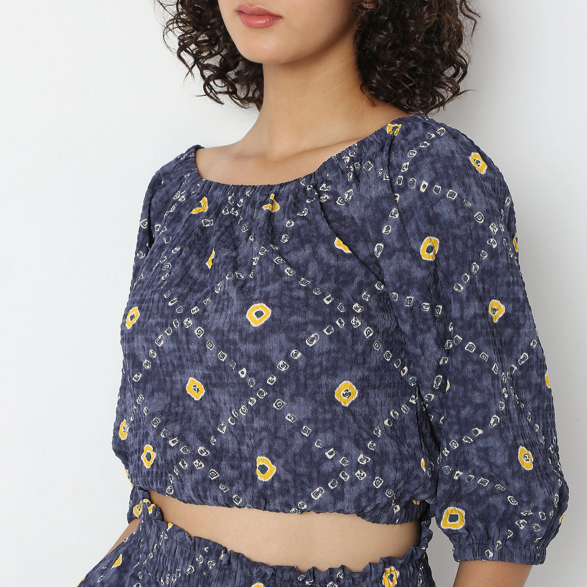 Straight Fit Printed Crop Top