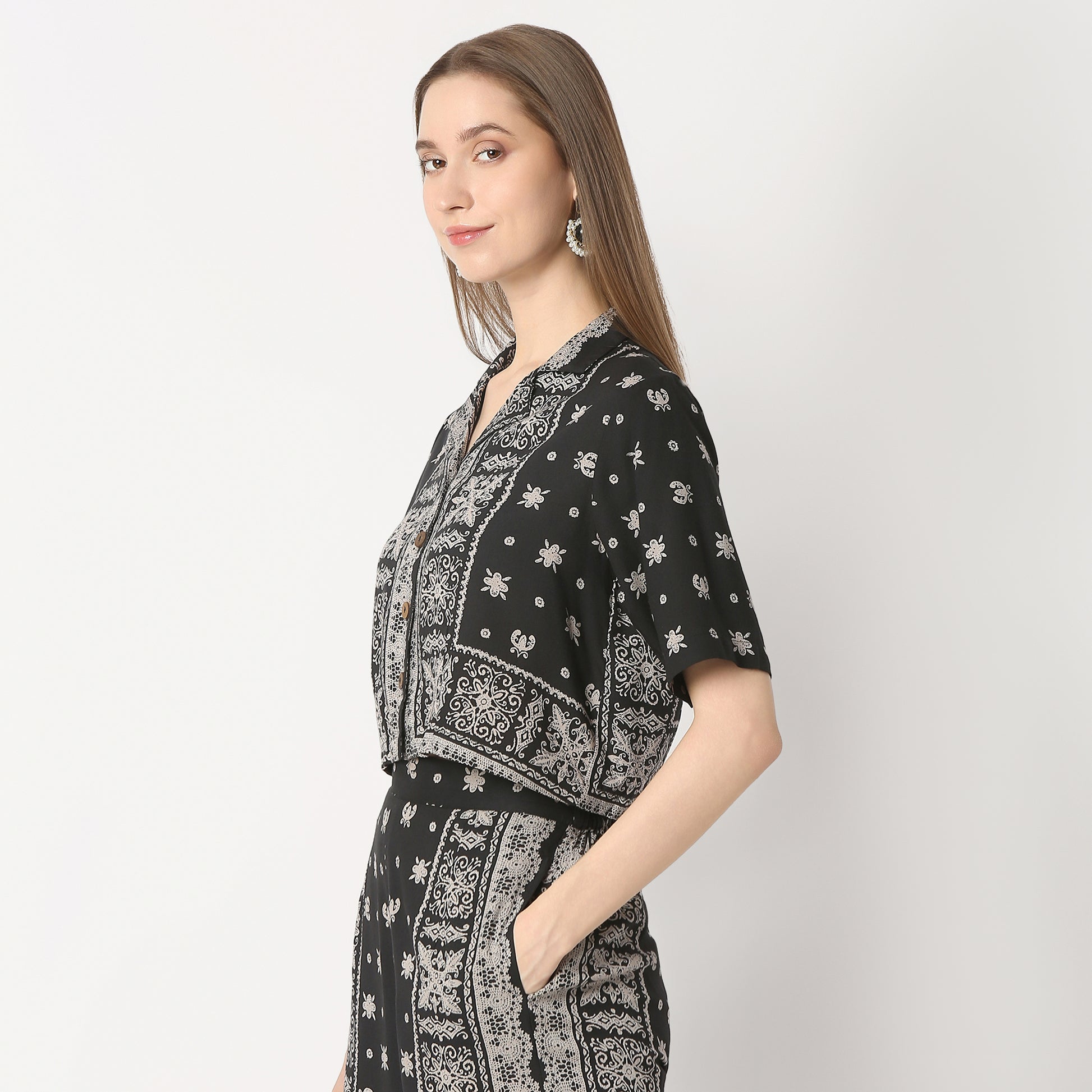 Regular Fit Printed Cropped Top