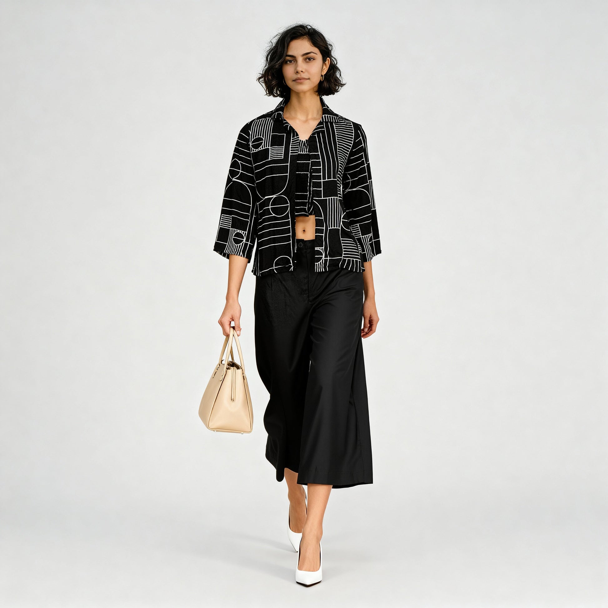 Square Neck Full Sleeve Straight Cut Printed Shrug