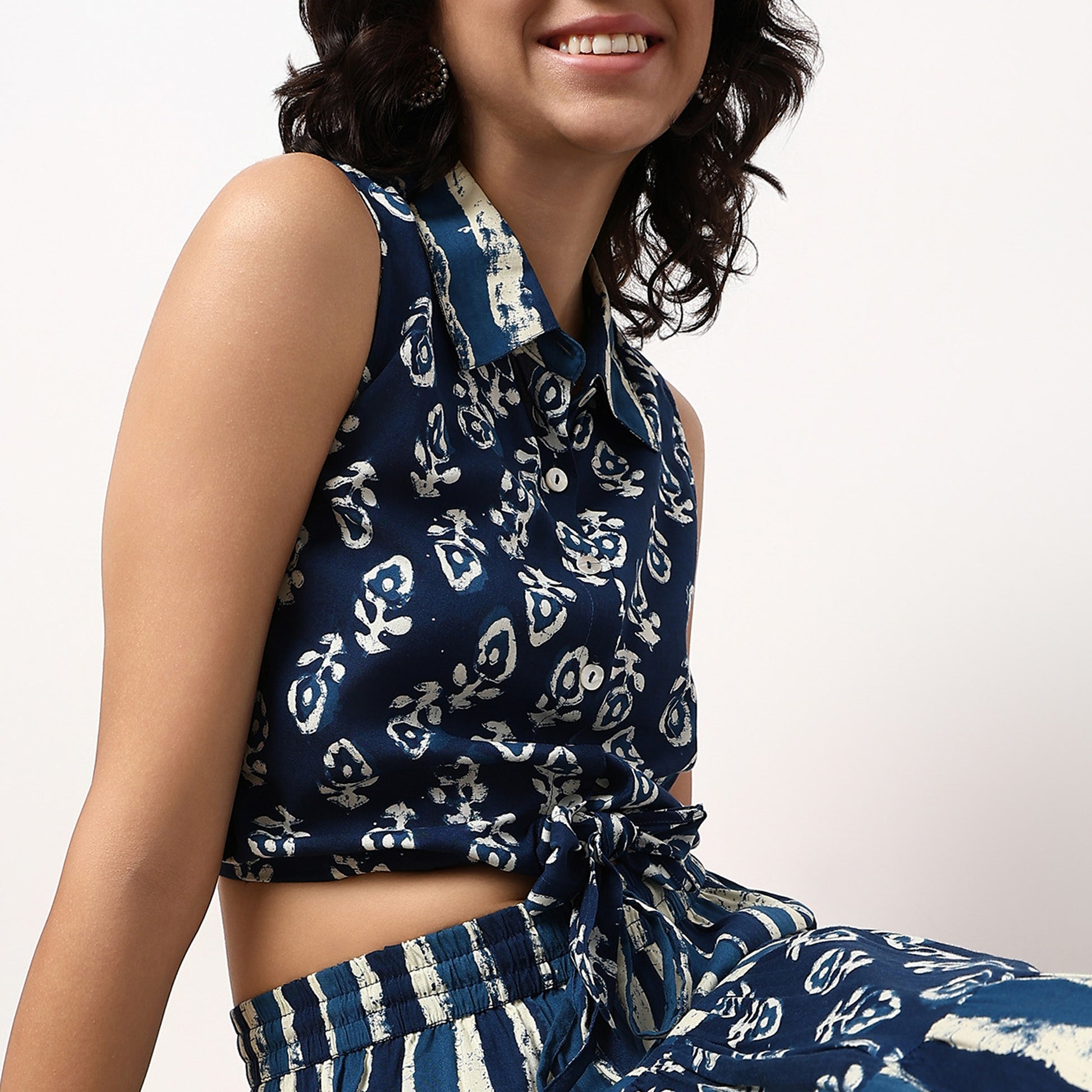 Tie-Up Sleeveless Camp Collar Crop Top