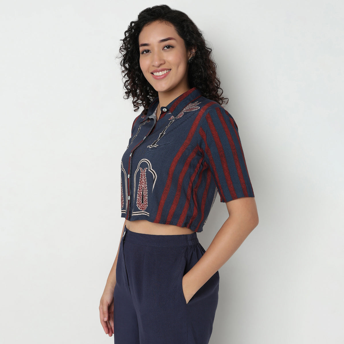 Buy Women Regular Fit Printed Short Sleeve Crop Top  - Style Union