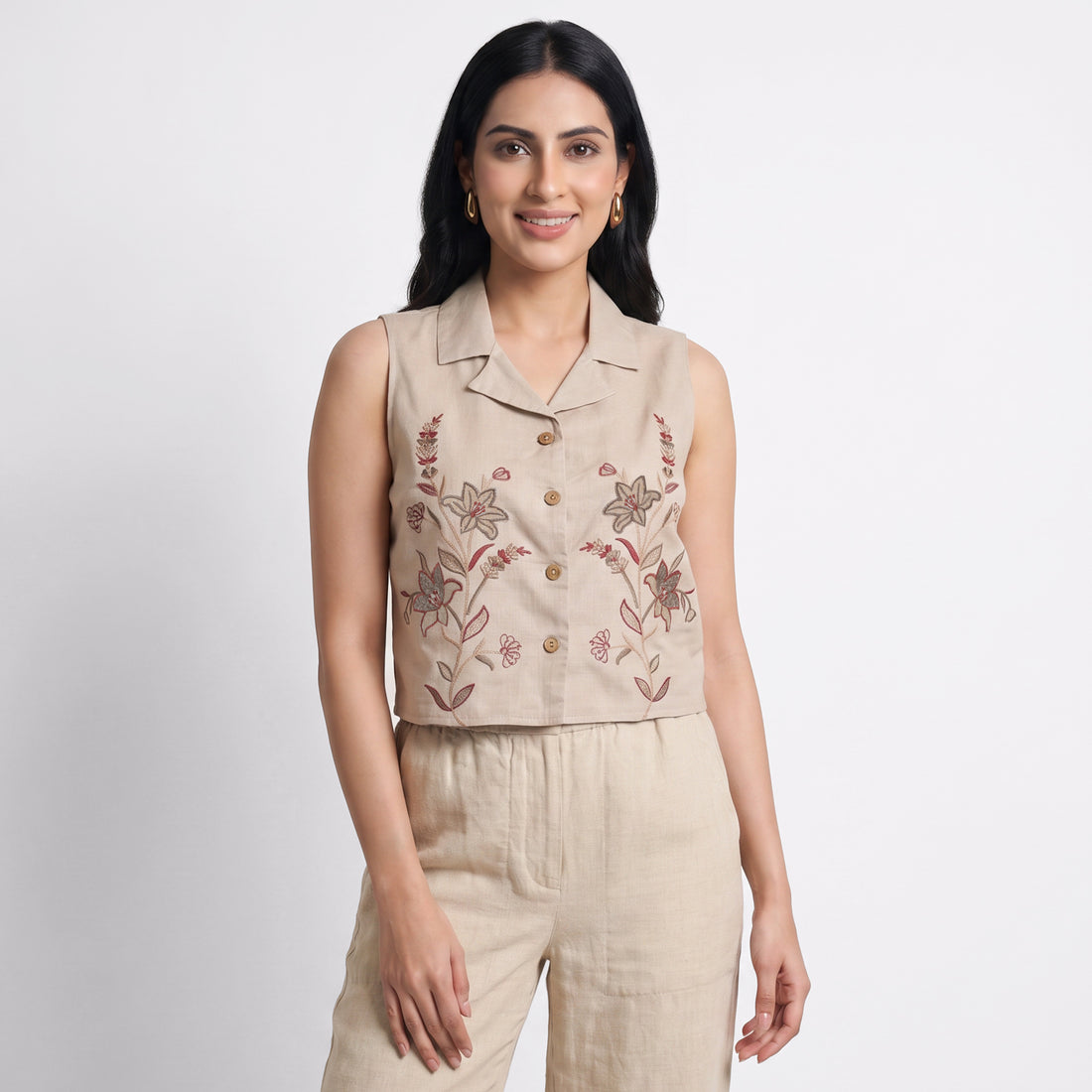 Embroidered Lapel Collar Straight Crop Tops