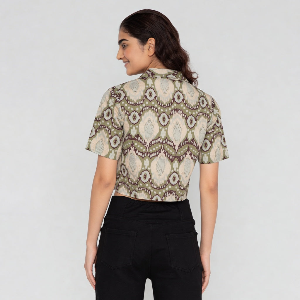 Lapel Collar Printed Crop Shirt