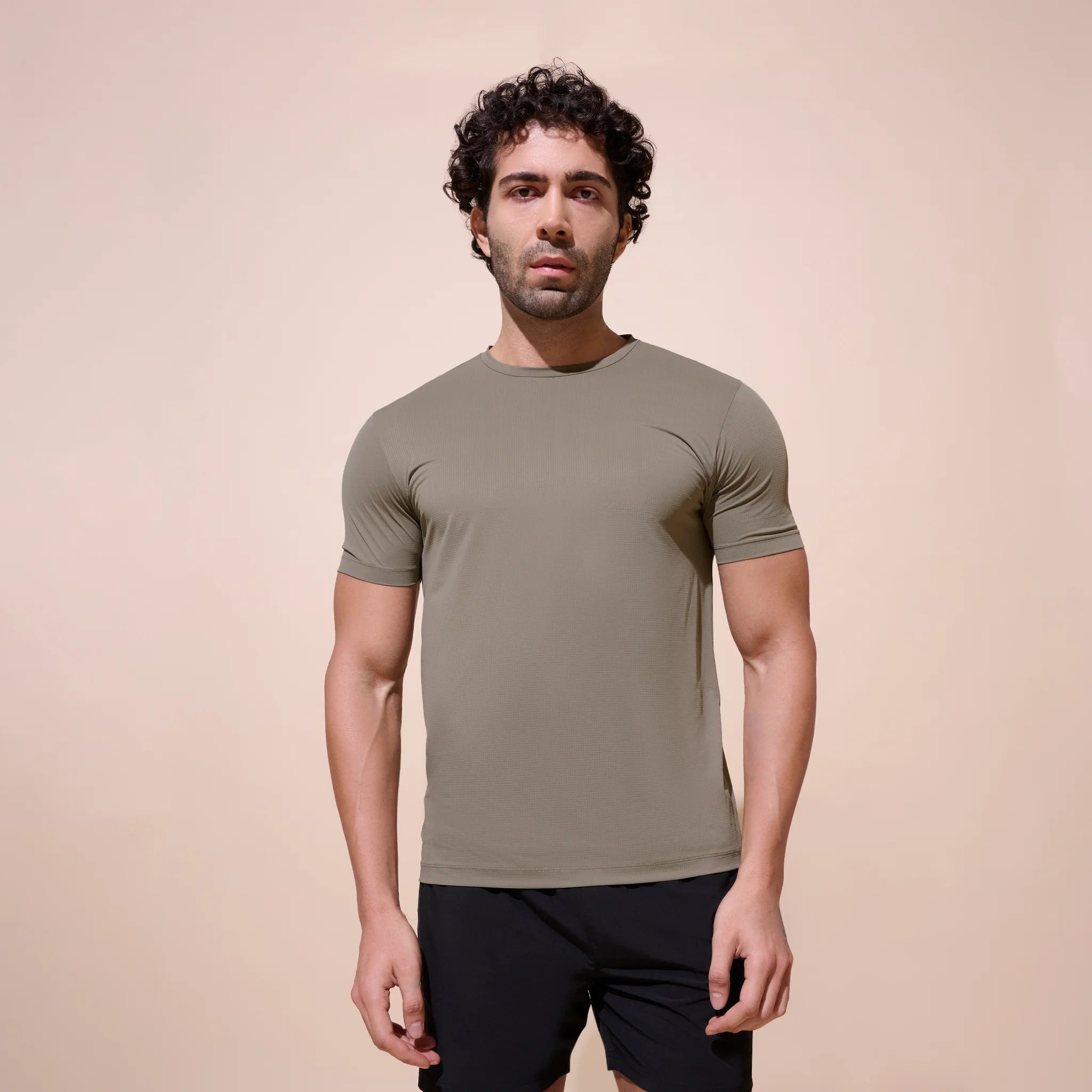 Gym Tee 26 – Airdry® – Lightweight Comfort for Everyday Movement