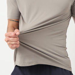 Gym Tee – Airdry® – Lightweight Comfort for Everyday Movement