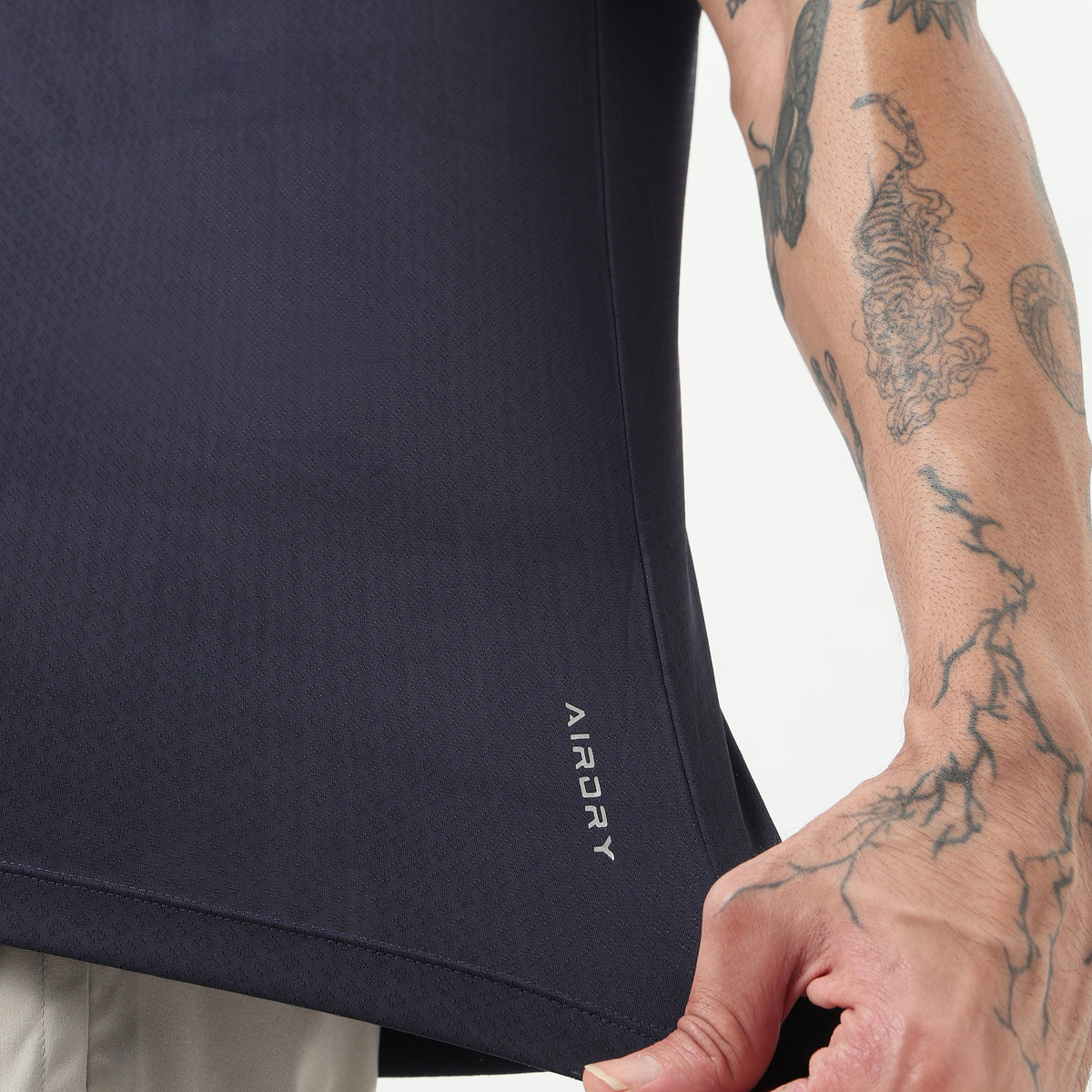 Gym Tee – Airdry® – Lightweight Comfort for Everyday Movement