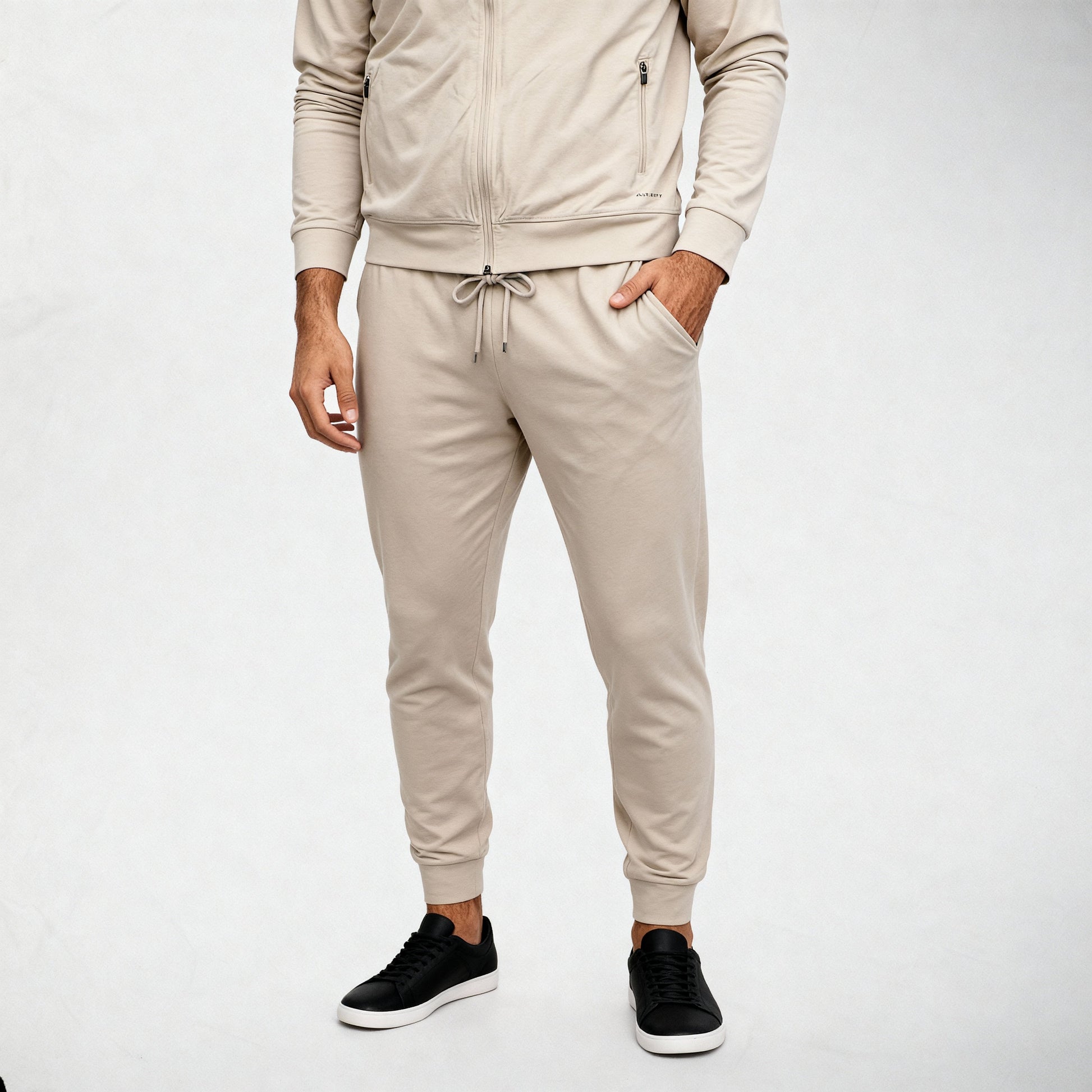 Regular Fit Solid Mid Rise Trackpants