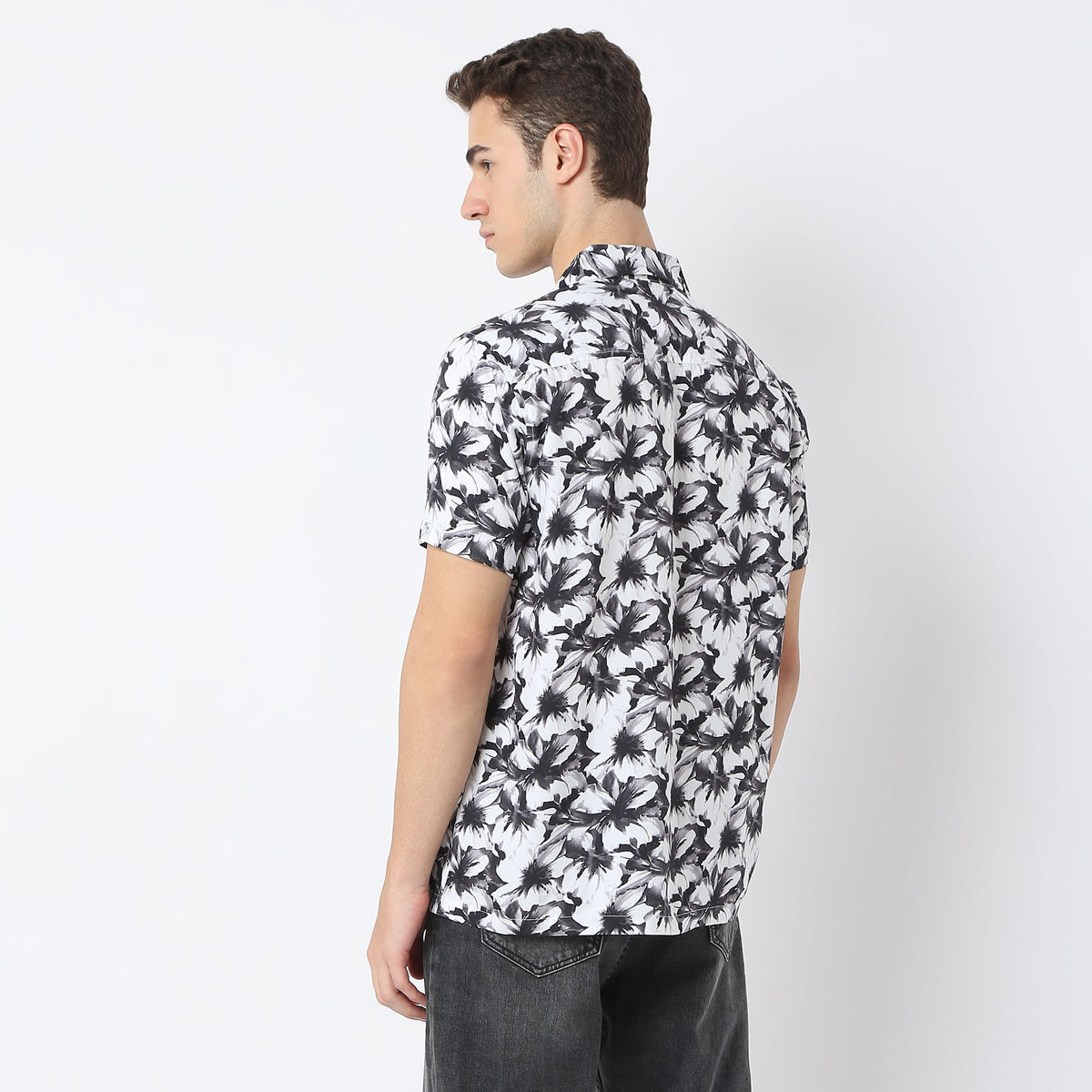 Relaxed Fit Printed Camp Collar Retreat Shirt