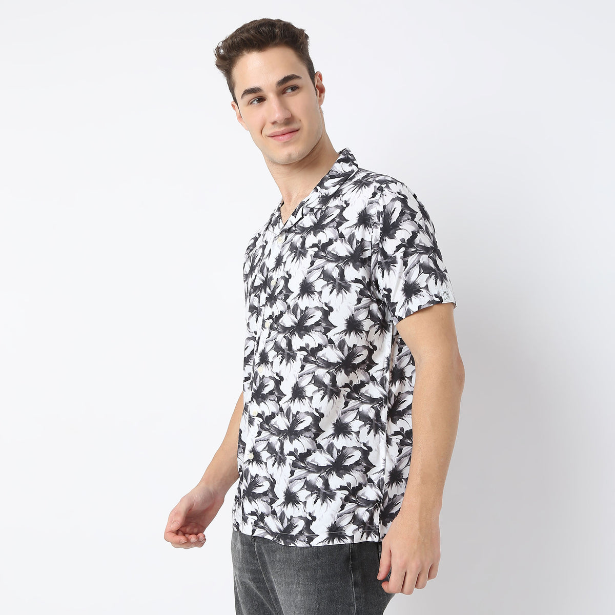 Relaxed Fit Printed Camp Collar Retreat Shirt