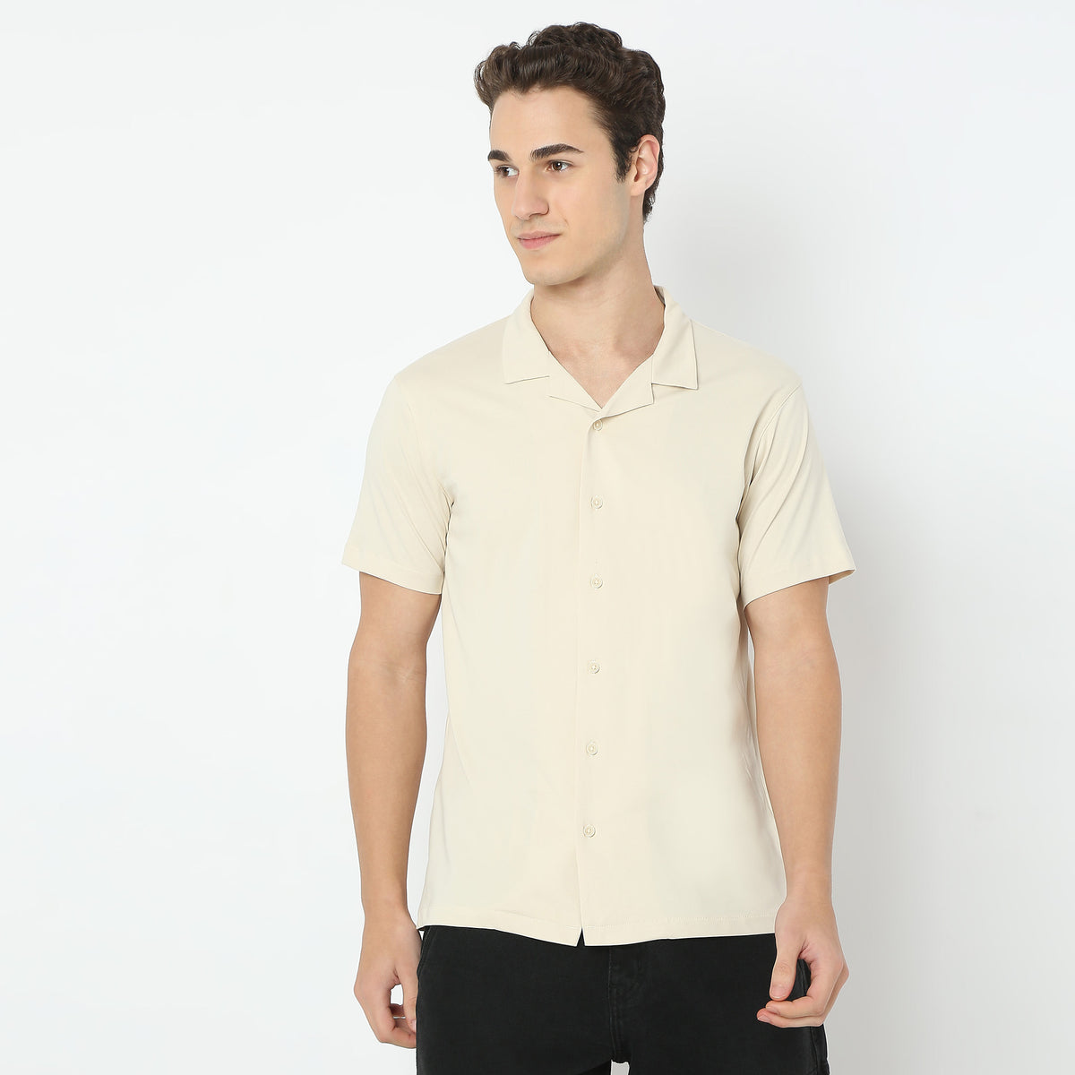 Modern Smart Bay Camp Collar Half Sleeve Shirt