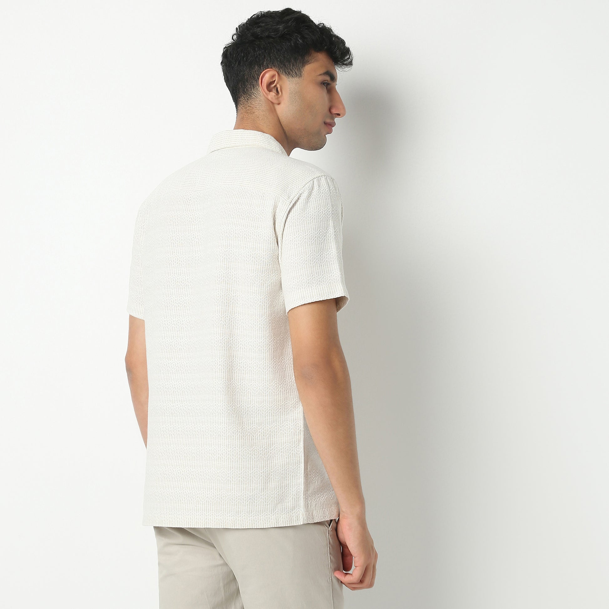 Regular Fit Solid Camp Collar Regular Length Shirt