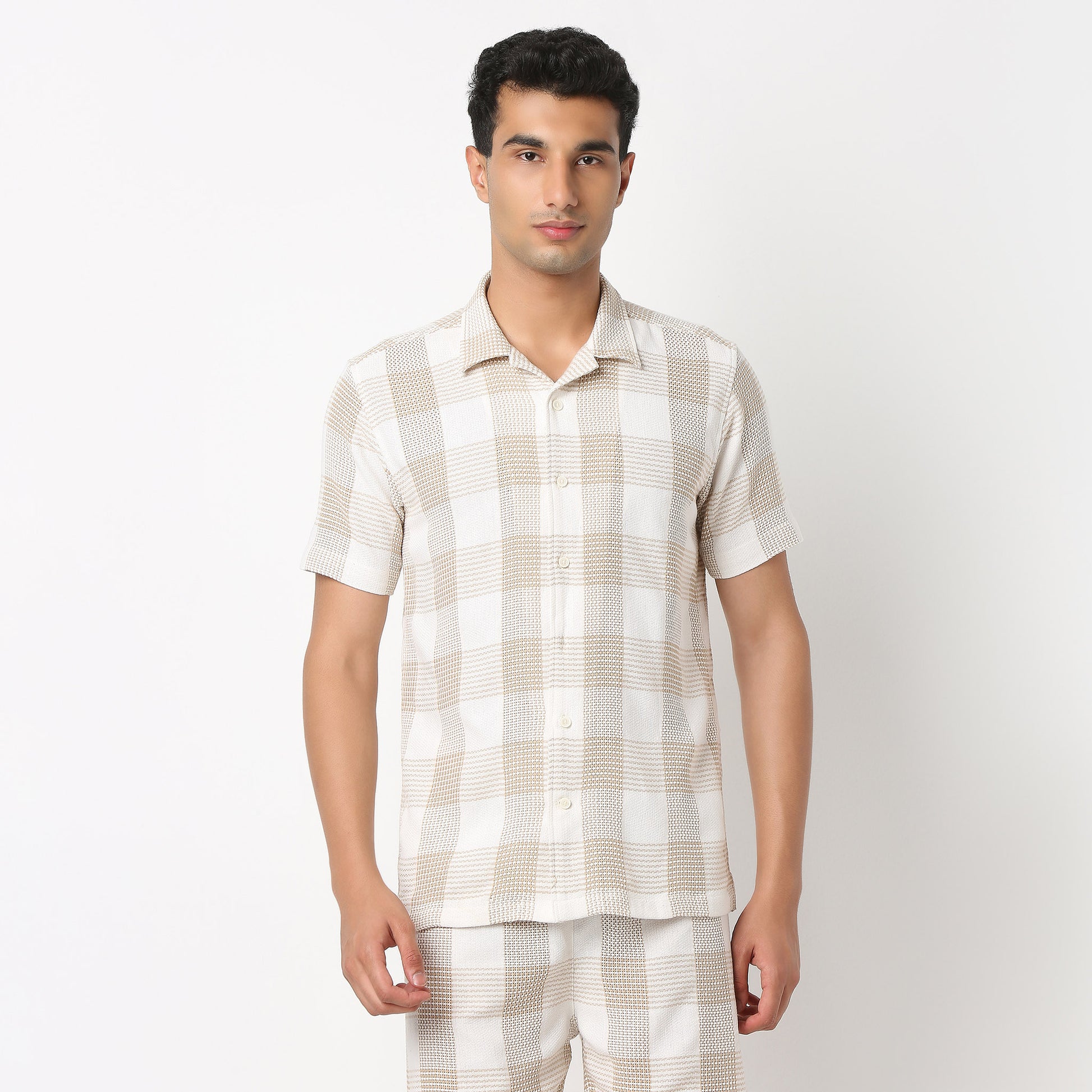 Camp Collar Checkered Mood Shirt
