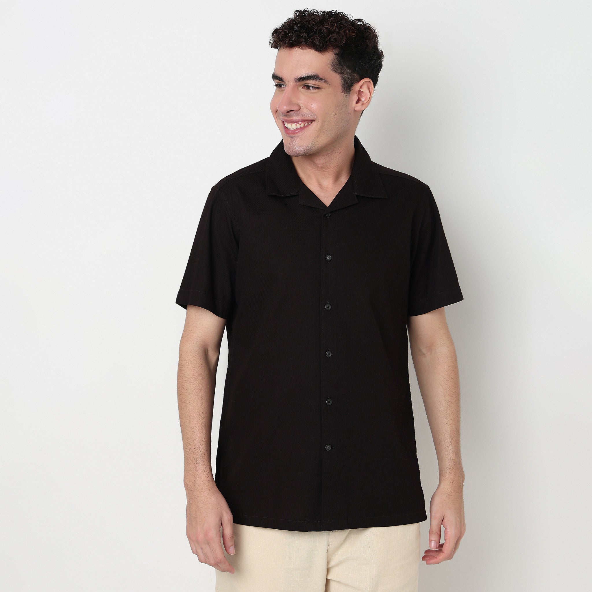Buy Men Regular Fit Solid Half Sleeve Shirt  - Style Union