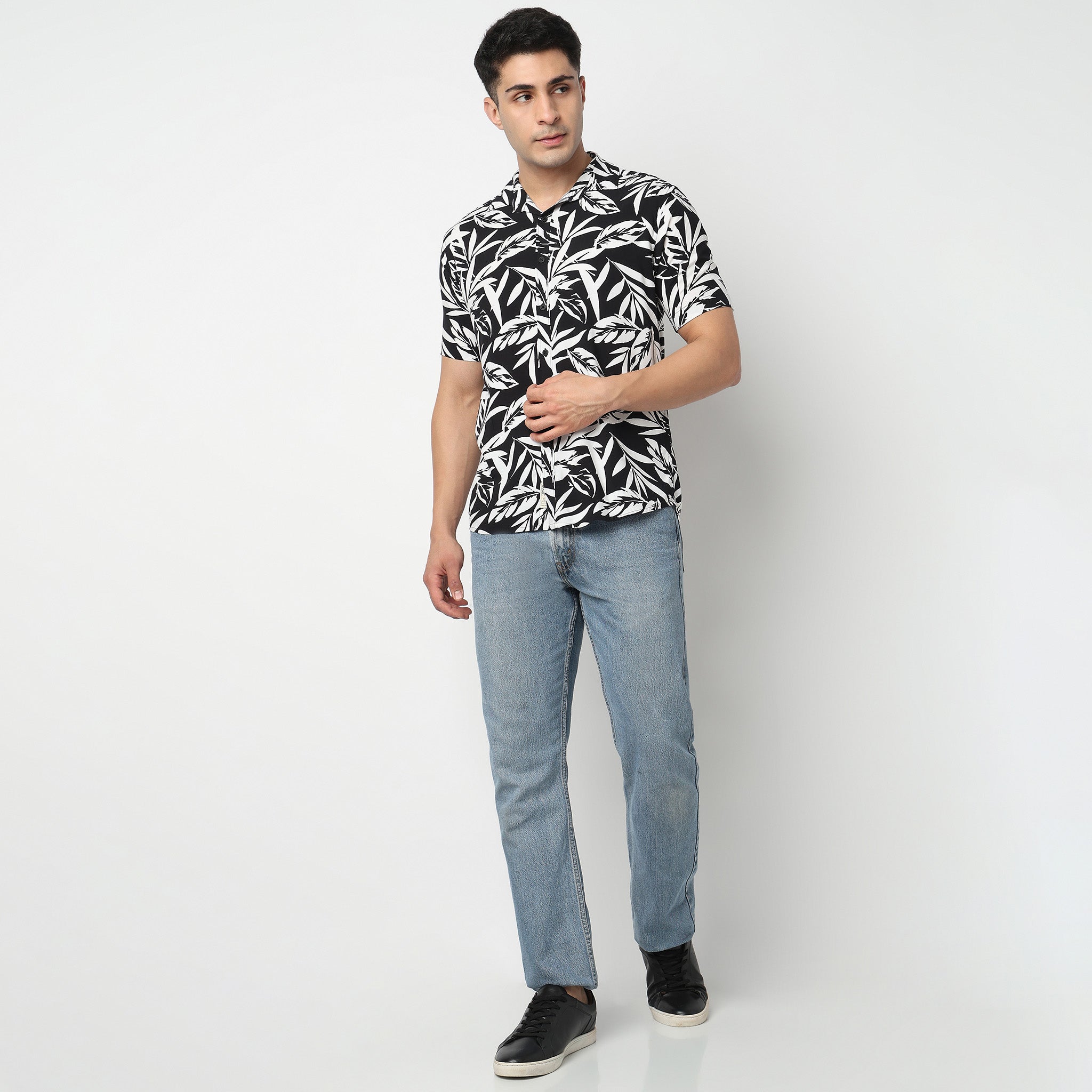 Floral Half Sleeve Retreat Shirt 