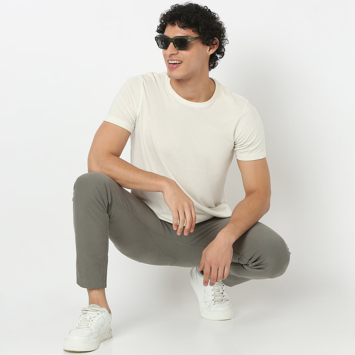 Full Length Riveters  Easy Care,Ergonomic Fit | Travel Friendly | All Day Comfort Reinforced Gusset | Special Stitching Thread Jeans