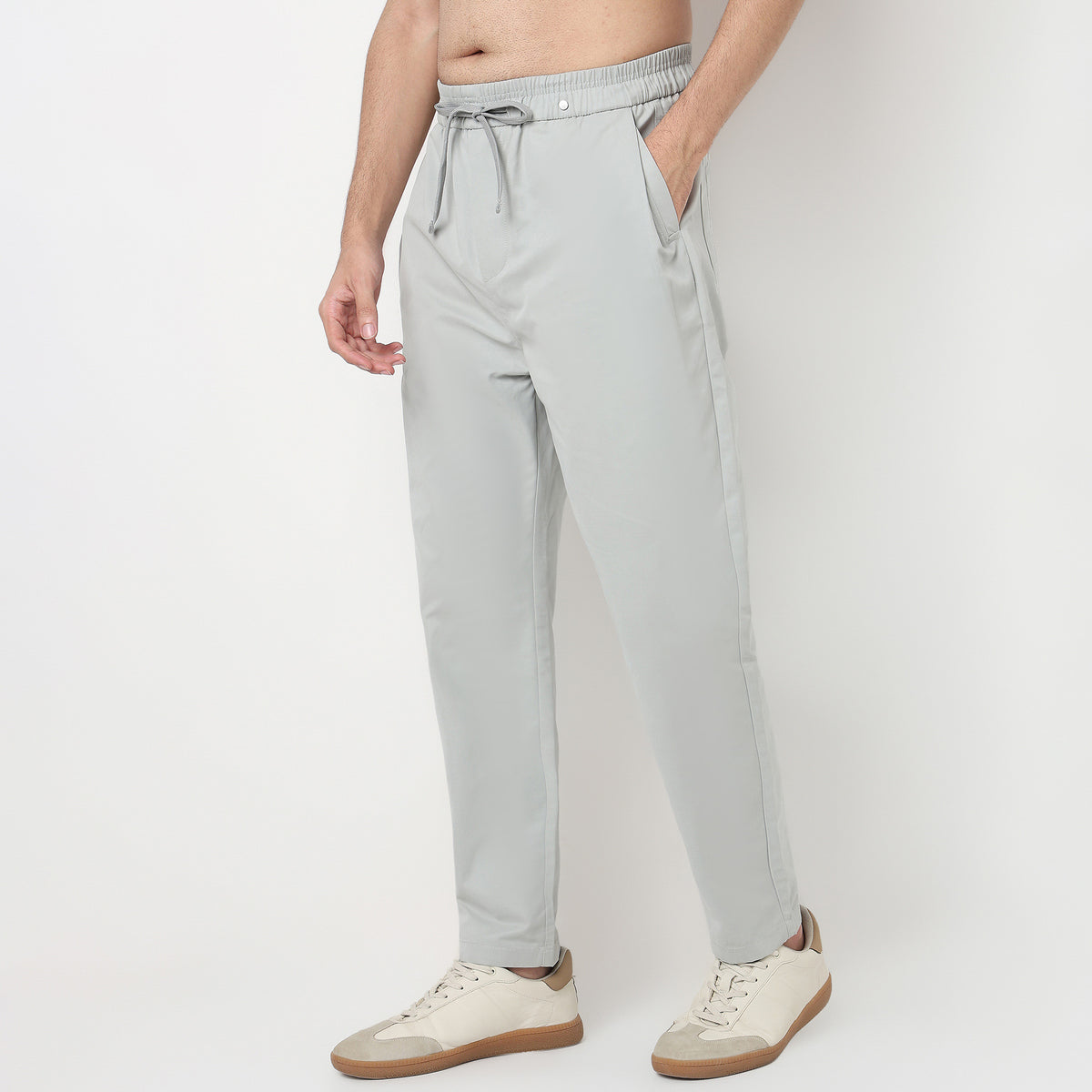 Buy Men Regular Fit Solid Ankle Length Mid Rise Pants  - Style Union