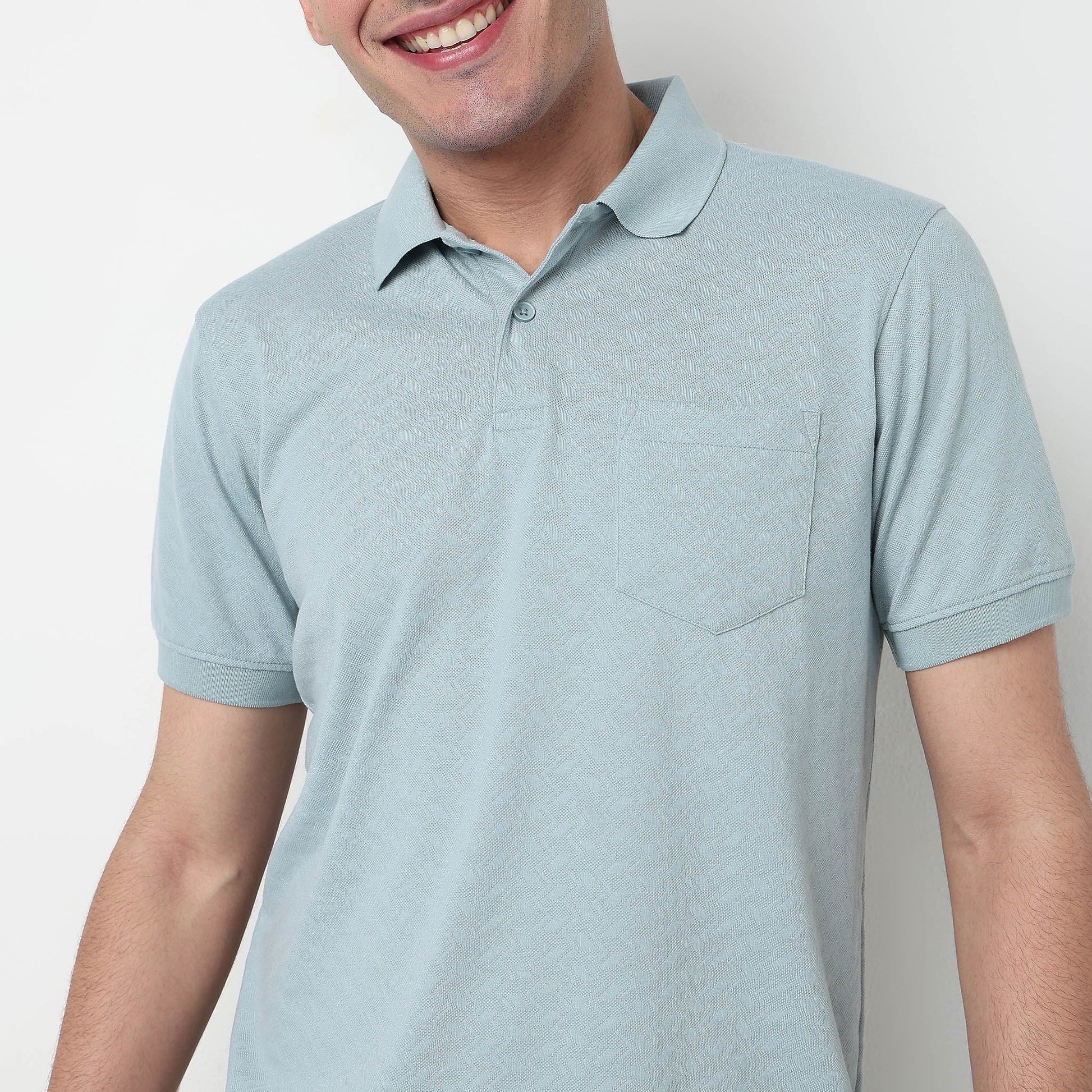 Buy Men Regular Fit Structured Half Sleeve T-Shirt  - Style Union