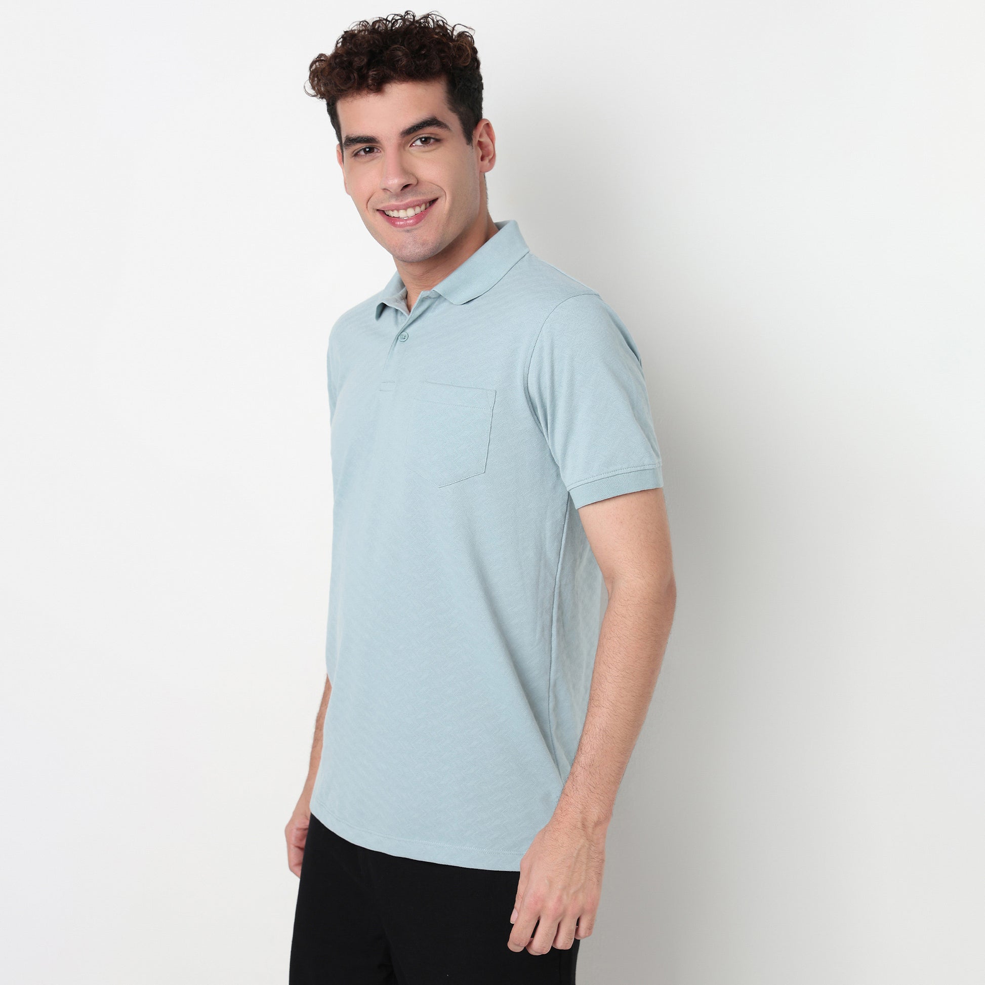 Buy Men Regular Fit Structured Half Sleeve T-Shirt  - Style Union