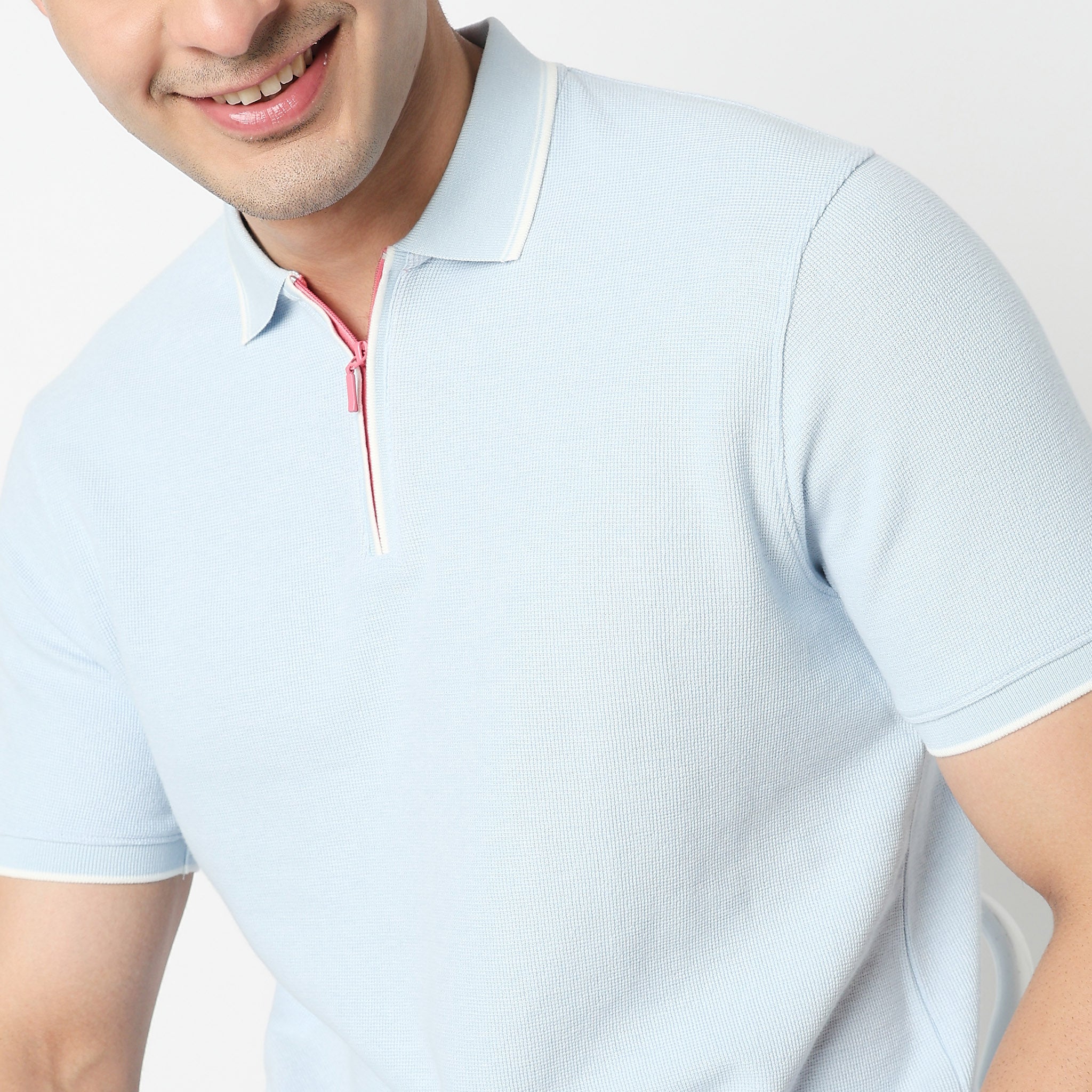 Smart Polo 2.0 Structured Knit with Trim-Zip Neck T-Shirt – Style
