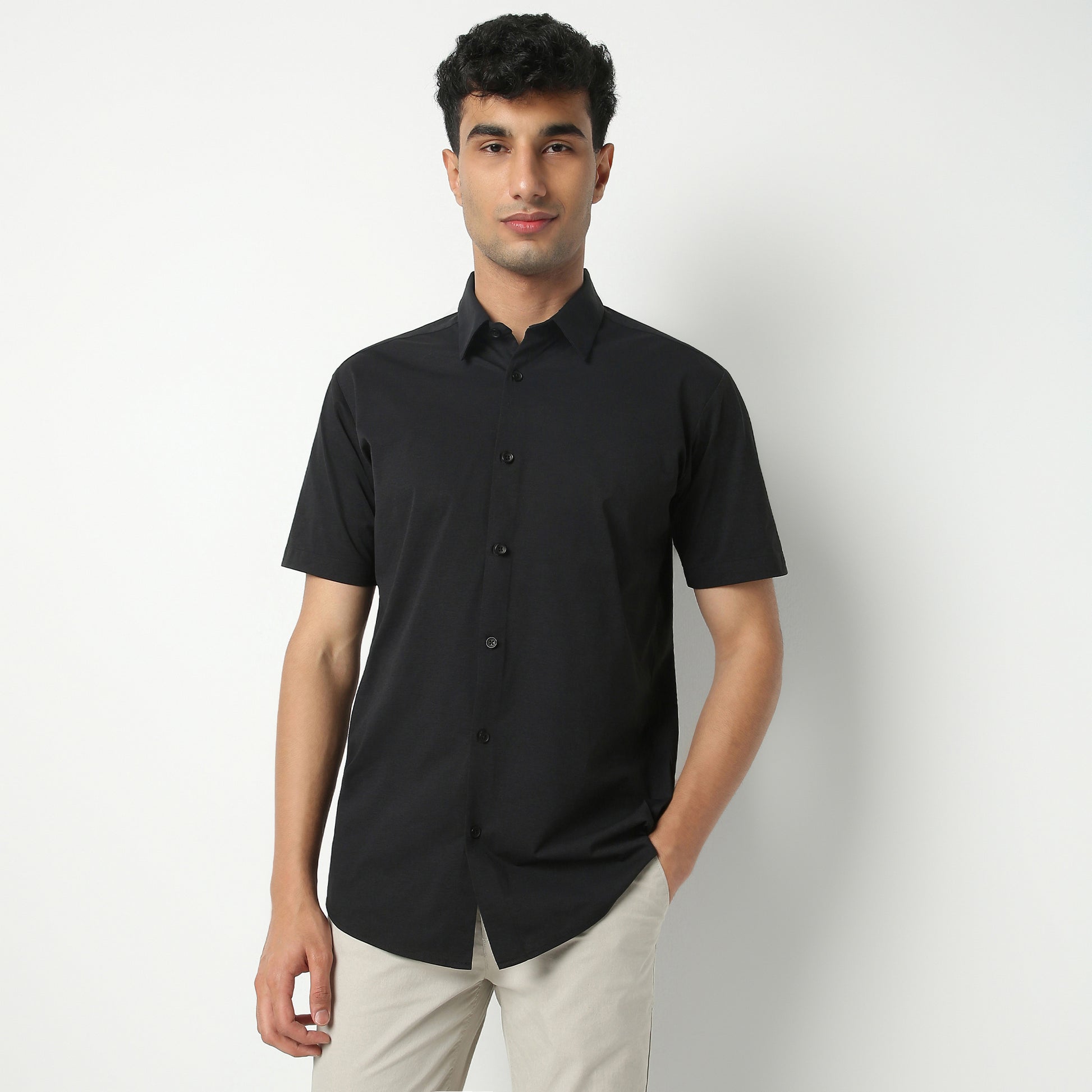 Regular Fit Solid Shirt Collar Regular Length Shirt
