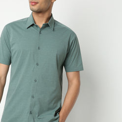 Regular Fit Solid Shirt Collar Regular Length Shirt