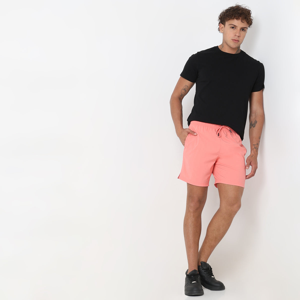 Regular Fit Solid Mid Rise Shorts