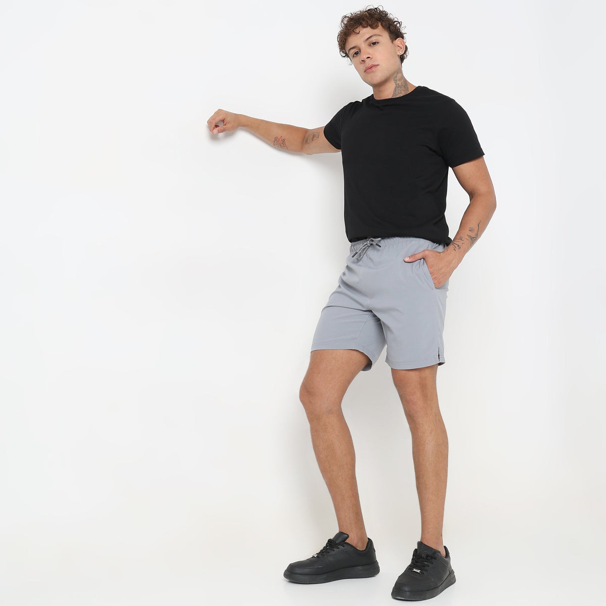 Regular Fit Solid Mid Rise Shorts