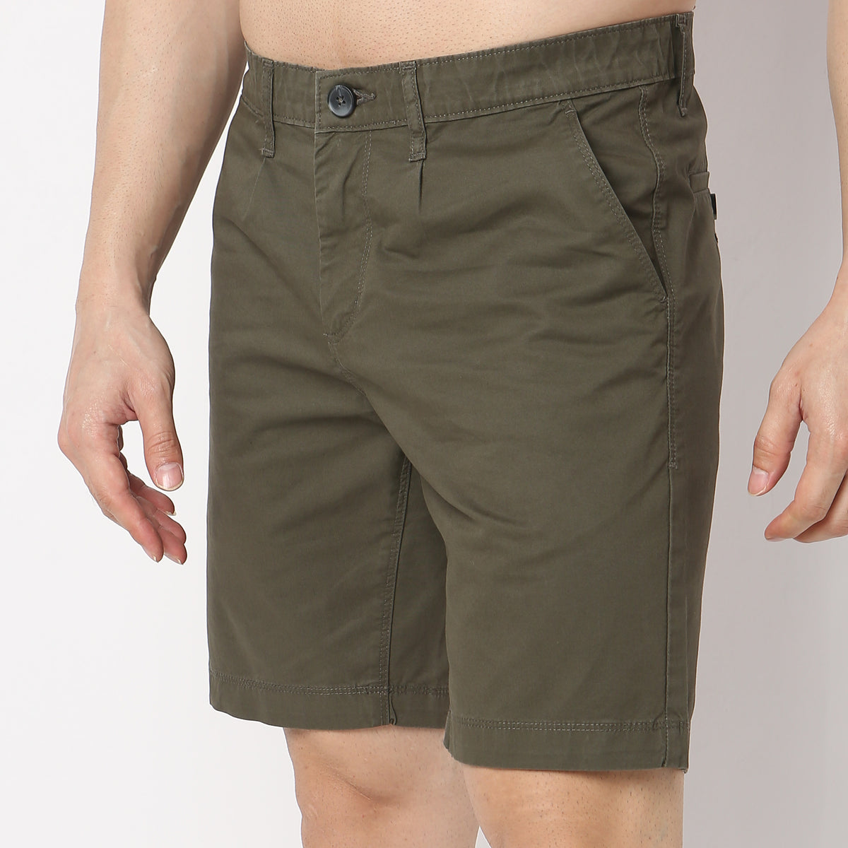 Solid Knee Length Active Shorts