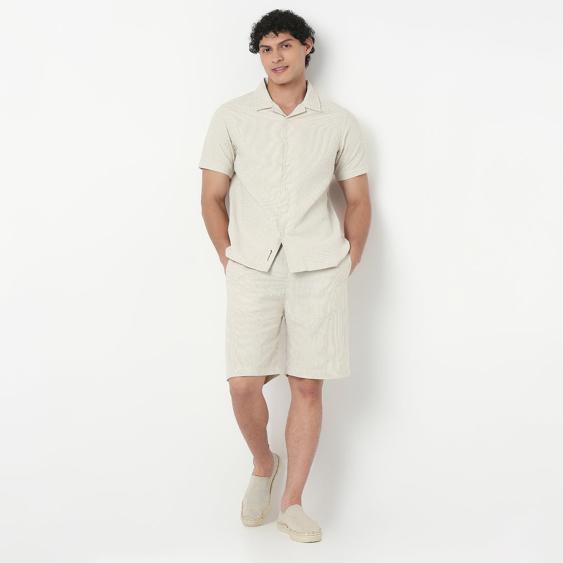 Relaxed Fit Trendy Yarn Dyed Textured Pull-On Shorts 