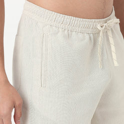 Relaxed Fit Trendy Yarn Dyed Textured Pull-On Shorts 