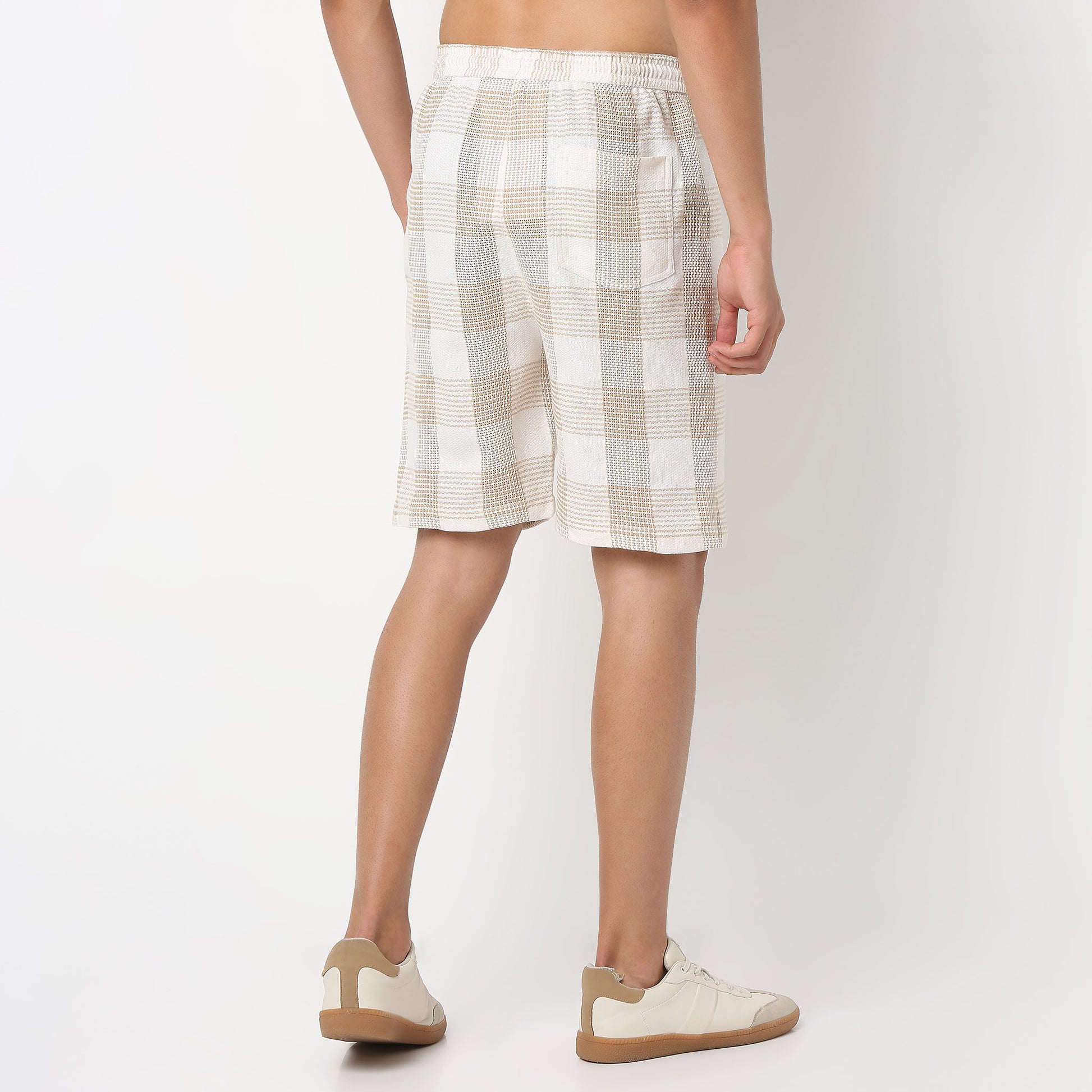 Above Knee Trendy Yarn Dyed Textured Pull-On Shorts with Lots Of Oomph- Relaxed Fit