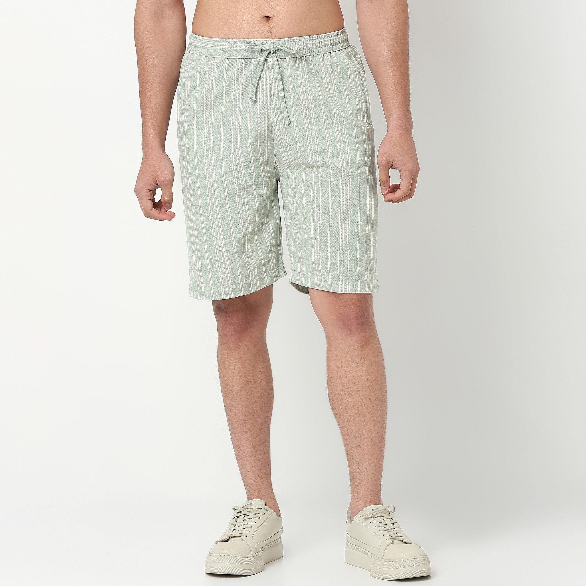 Relaxed Fit Trendy Yarn Dyed Textured Pull-On Shorts 