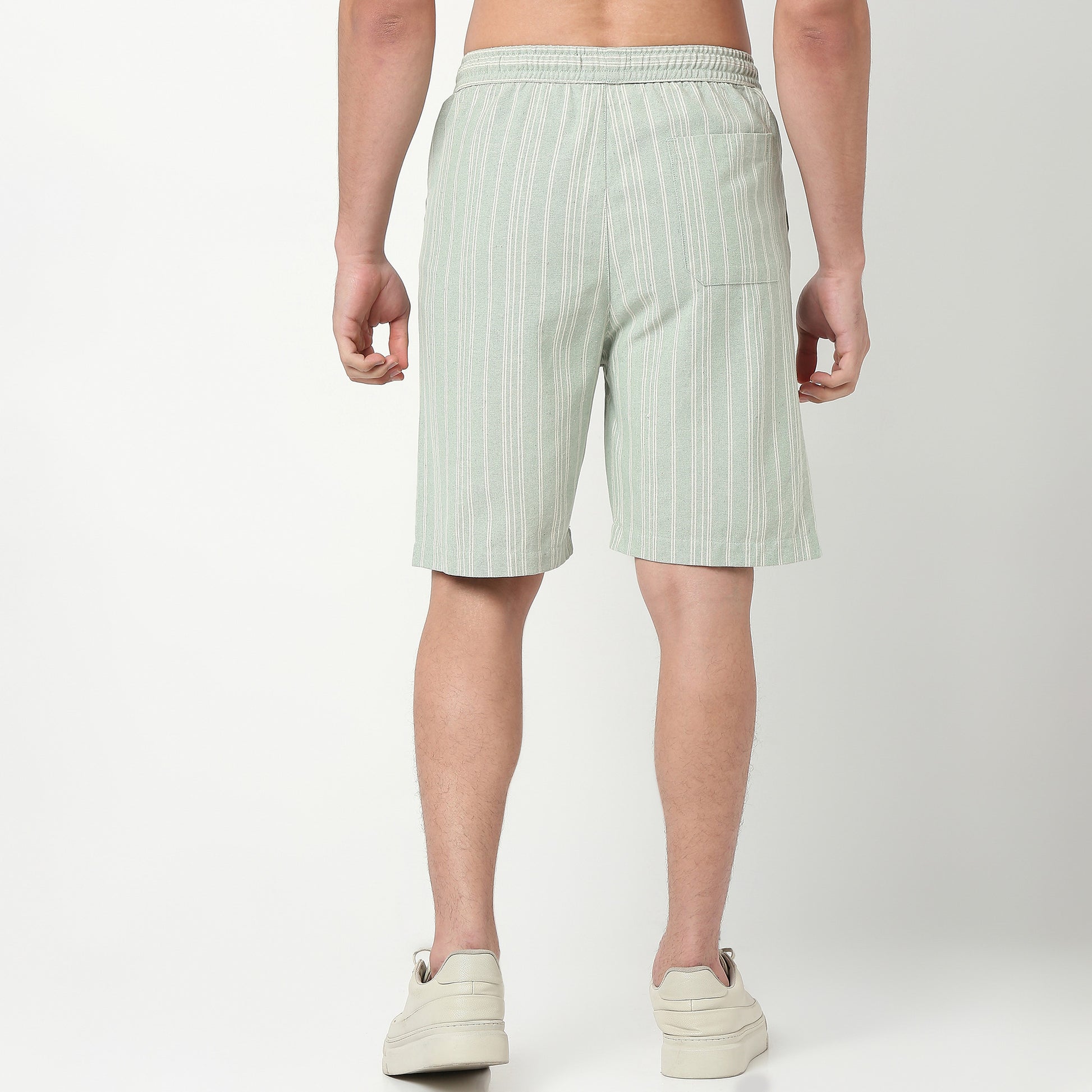 Relaxed Fit Trendy Yarn Dyed Textured Pull-On Shorts 