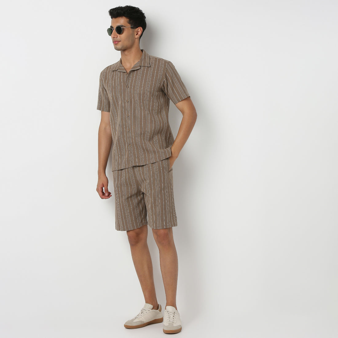 Above Knee Trendy Yarn Dyed Textured Pull-On Shorts with Lots Of Oomph- Relaxed Fit