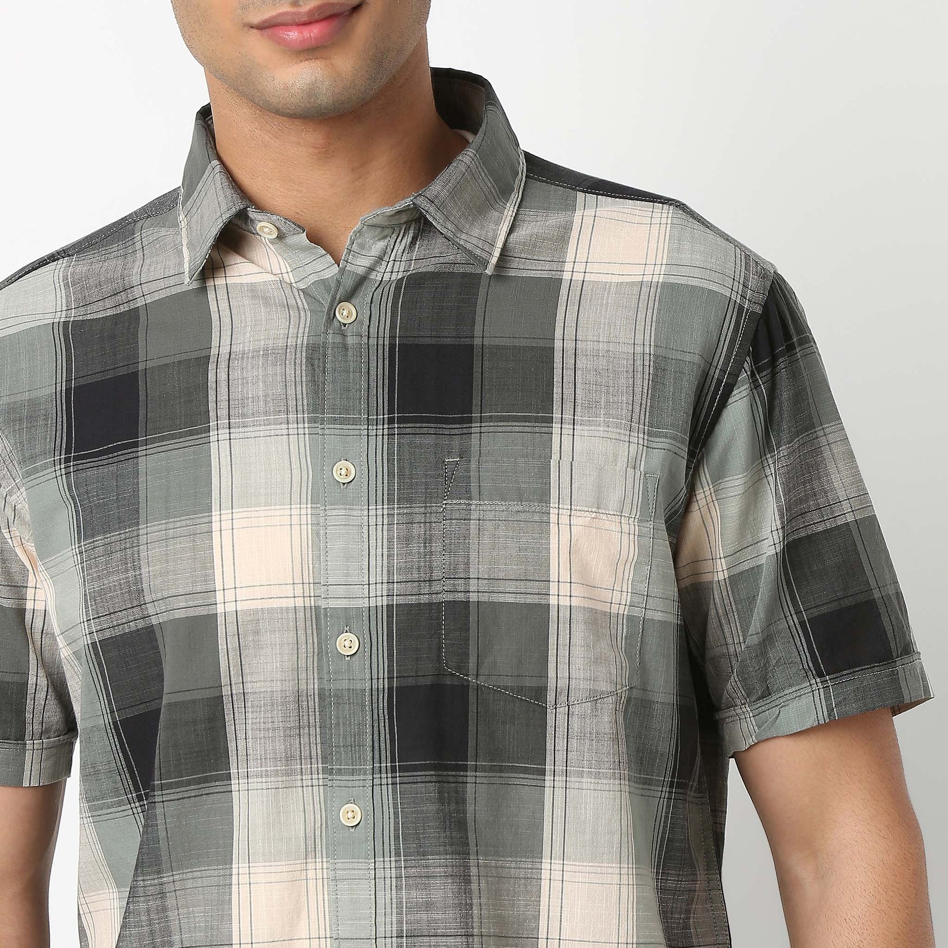 Country Slub Checkered Half Sleeve Shirt