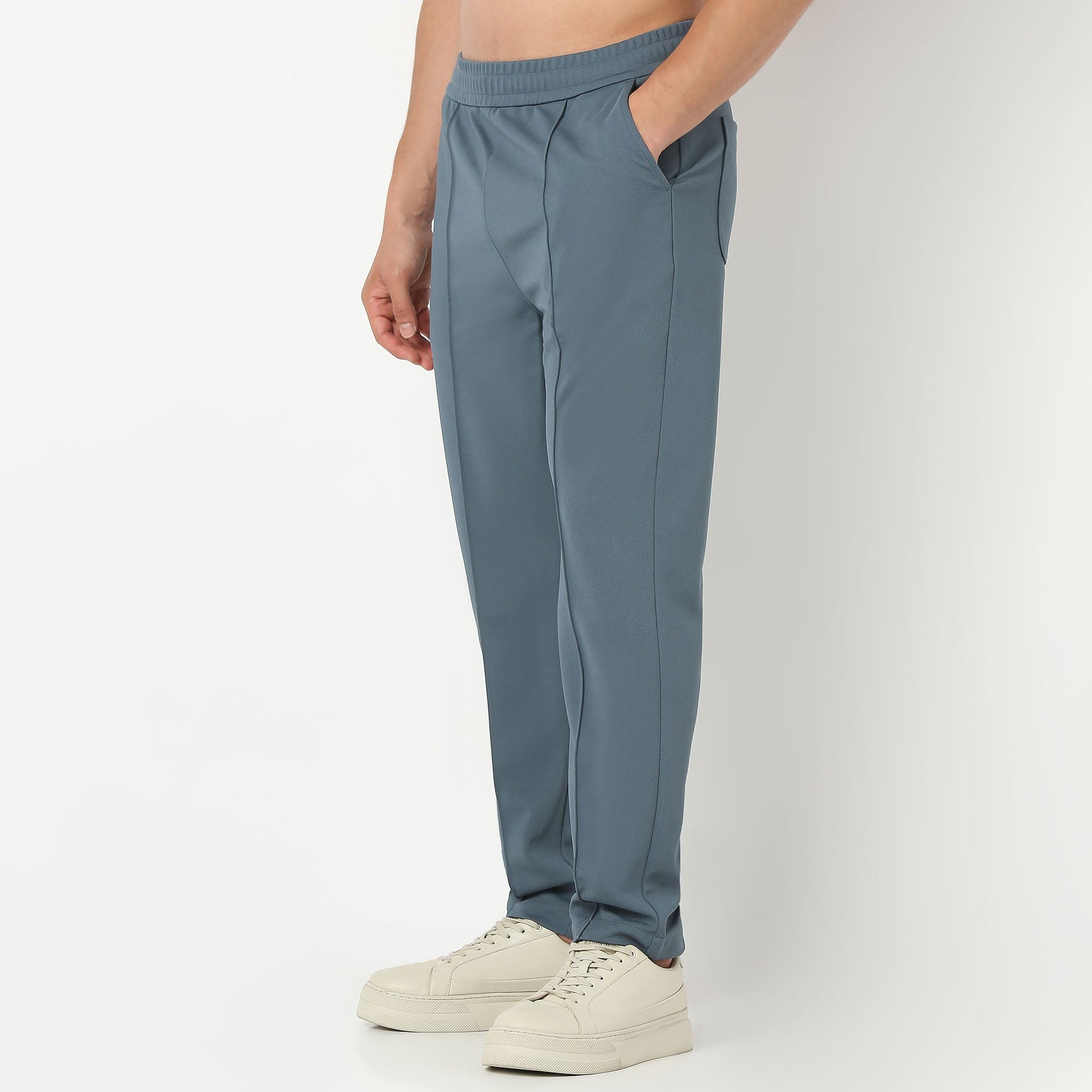 Regular Fit Solid Mid Rise Trousers
