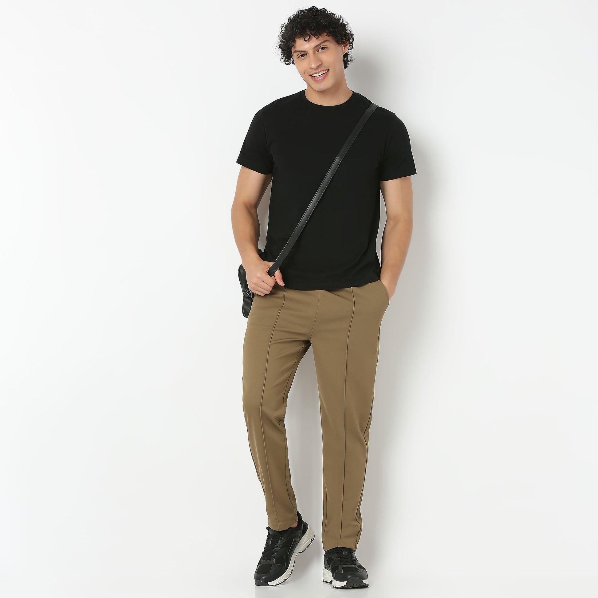 Regular Fit Solid Mid Rise Trousers