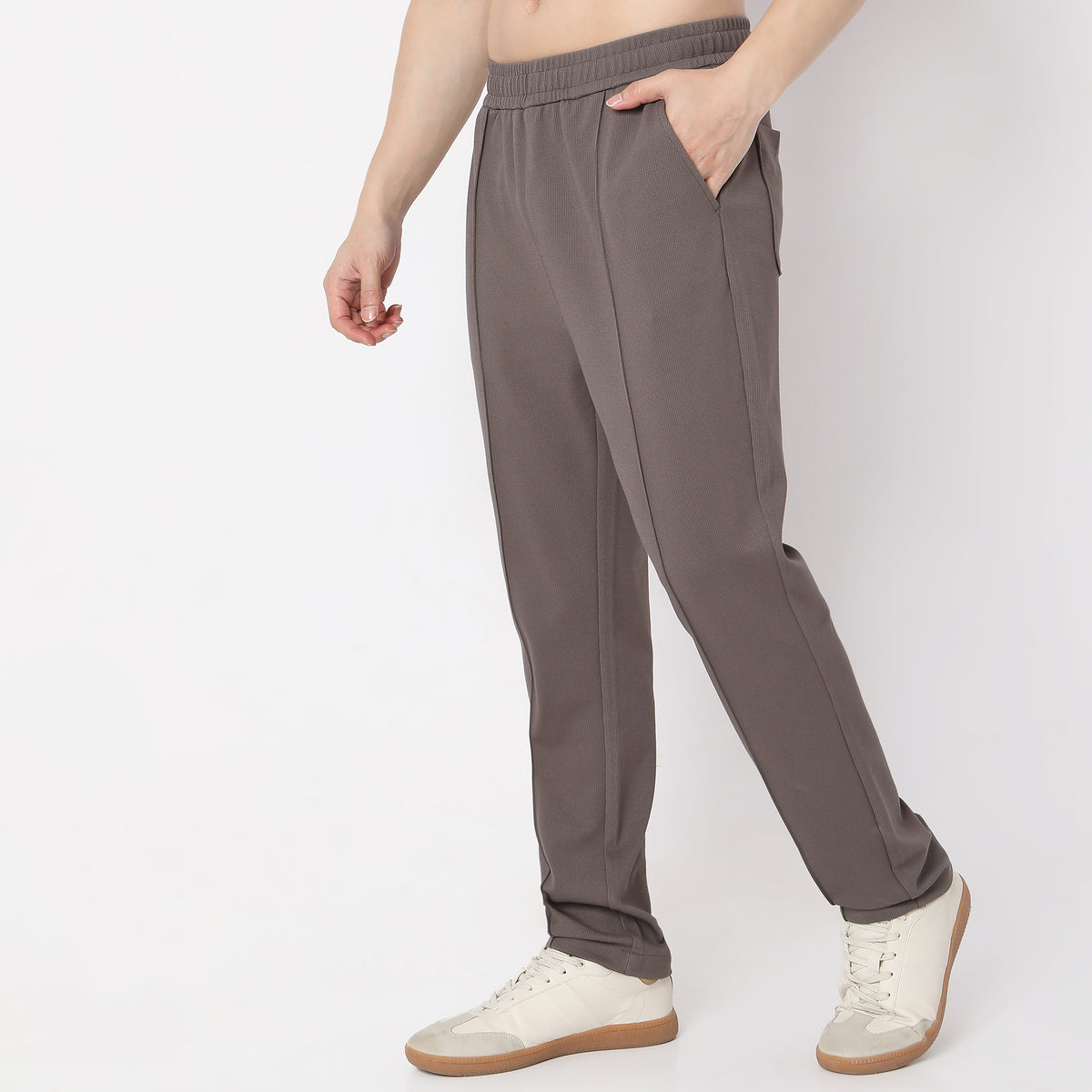 Regular Fit Solid Mid Rise Trousers