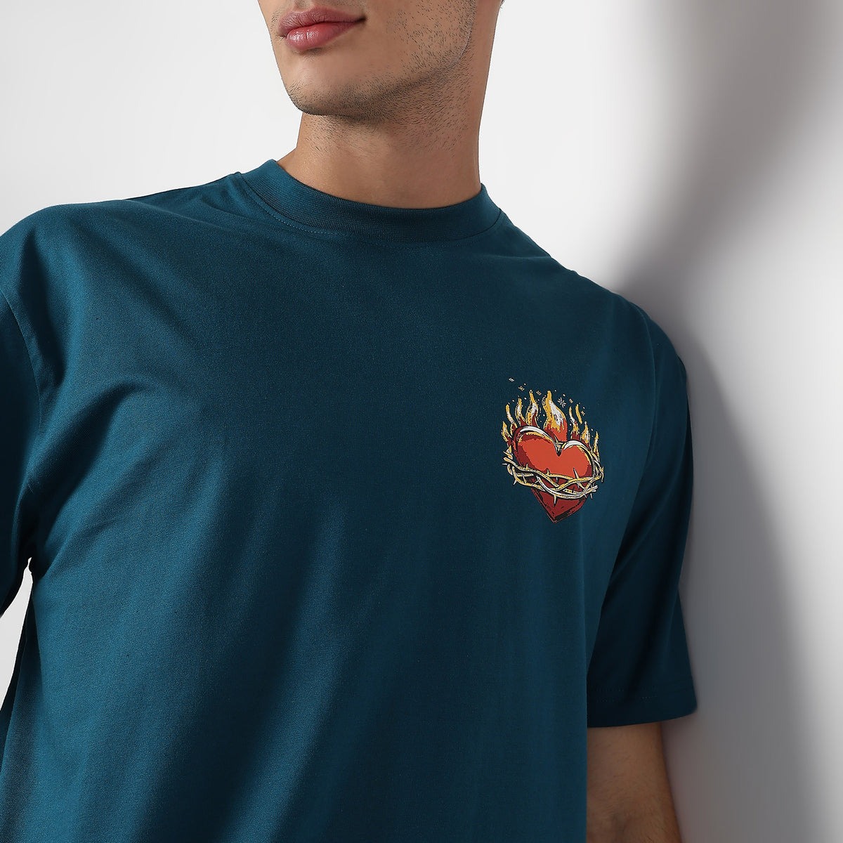 Knitted Graphic Crew Neck Oversize Karaoke T-Shirt