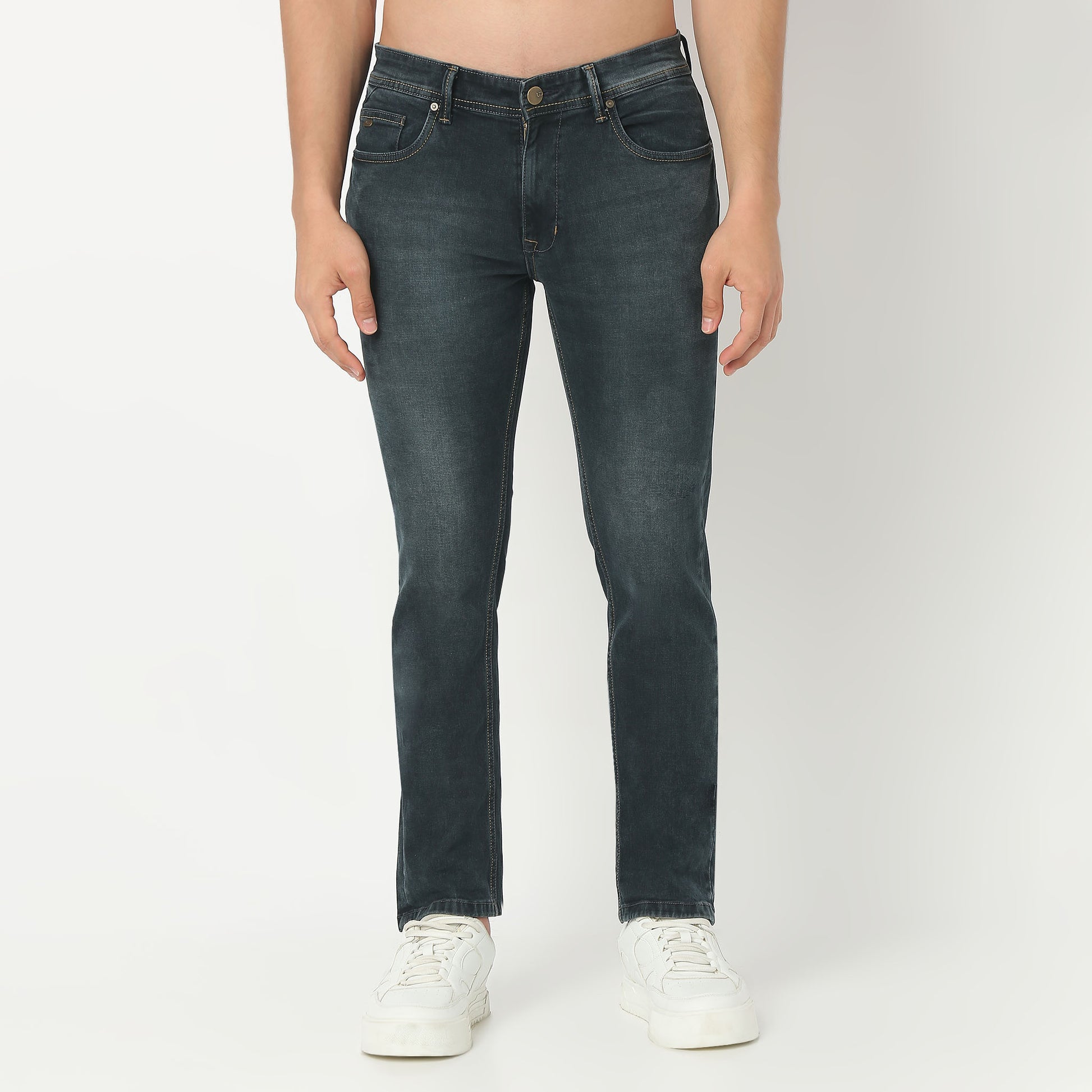 Solid Full Length Straight Fit Tinted Vintage Jeans
