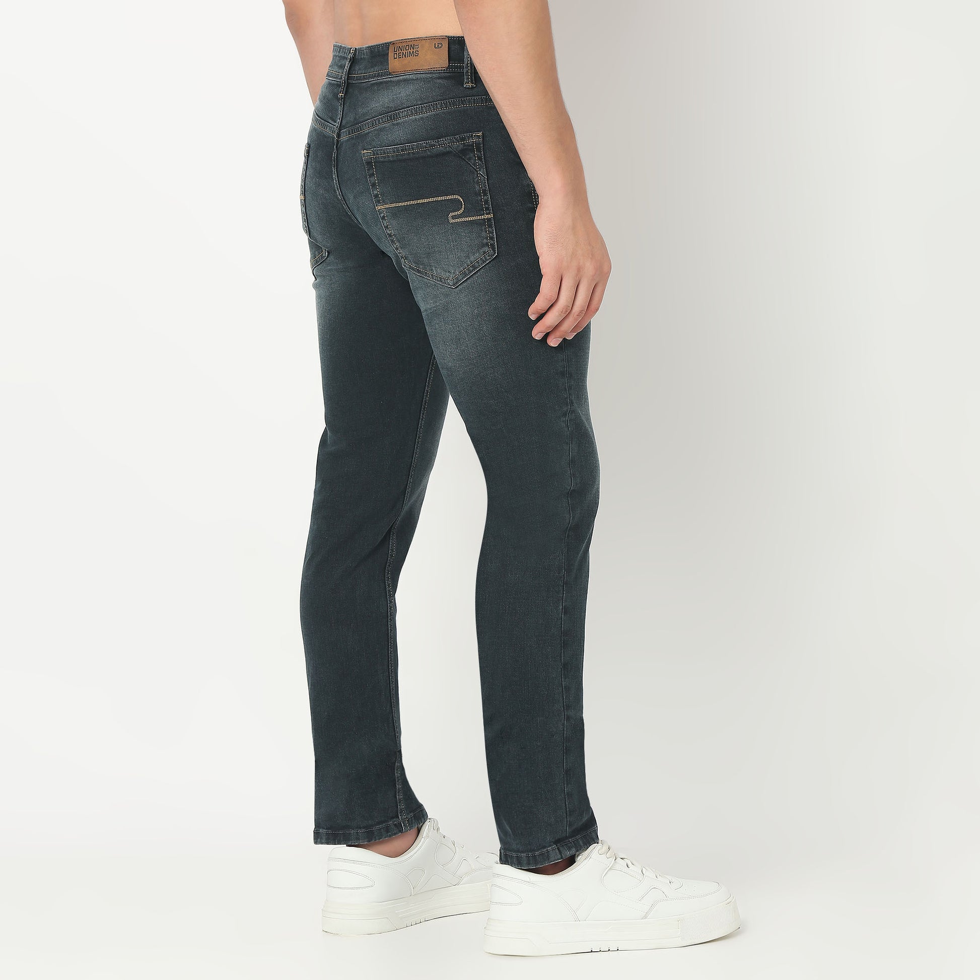 Solid Full Length Straight Fit Tinted Vintage Jeans